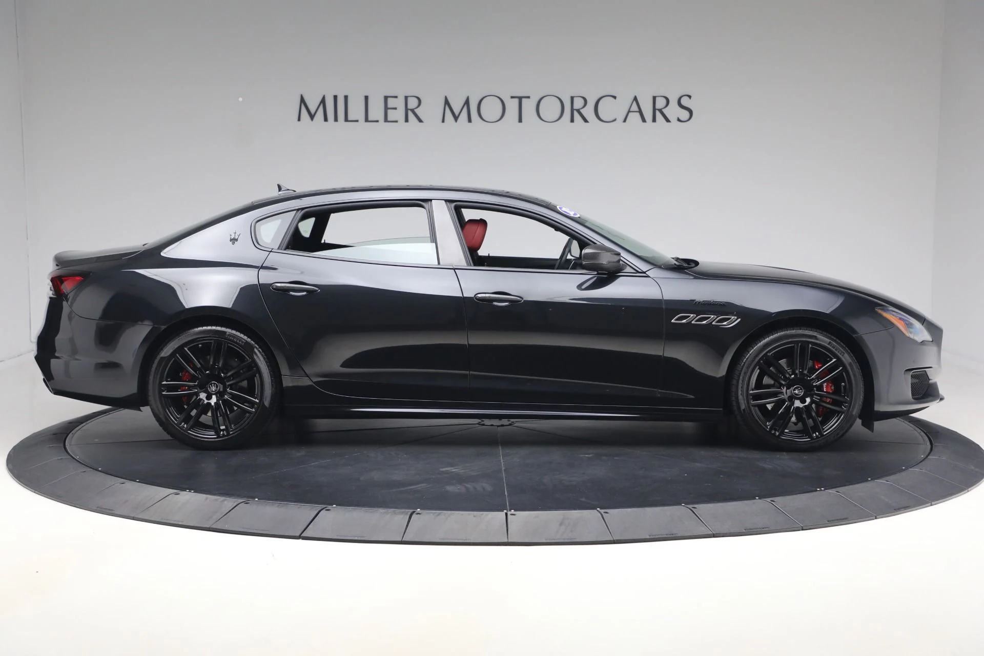 mph008_613751041_Used_2022_Maserati_Quattroporte_Modena_Q4_1776360764_195337da39