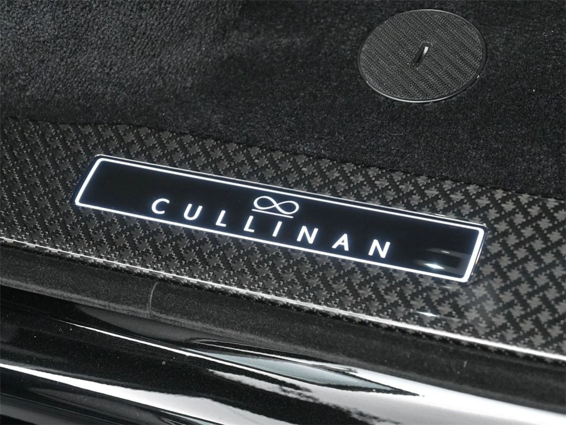 mph008_614436884_afcf907e7fd83f2482c9254e3996ea7bx_eacb41b647