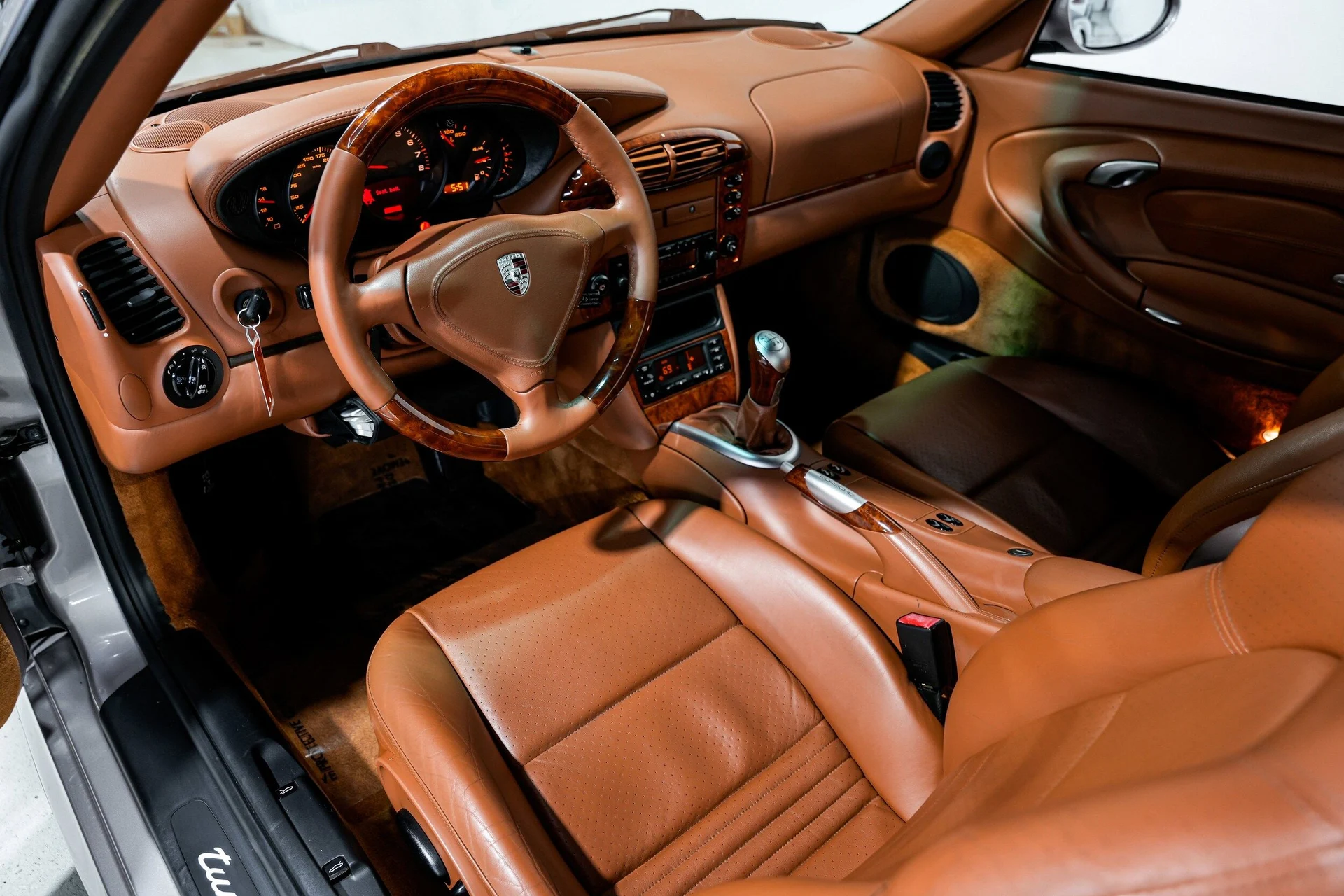 mph008_618470644_acdae7939c0063db048c5261e702f211x_e663a2b8c7