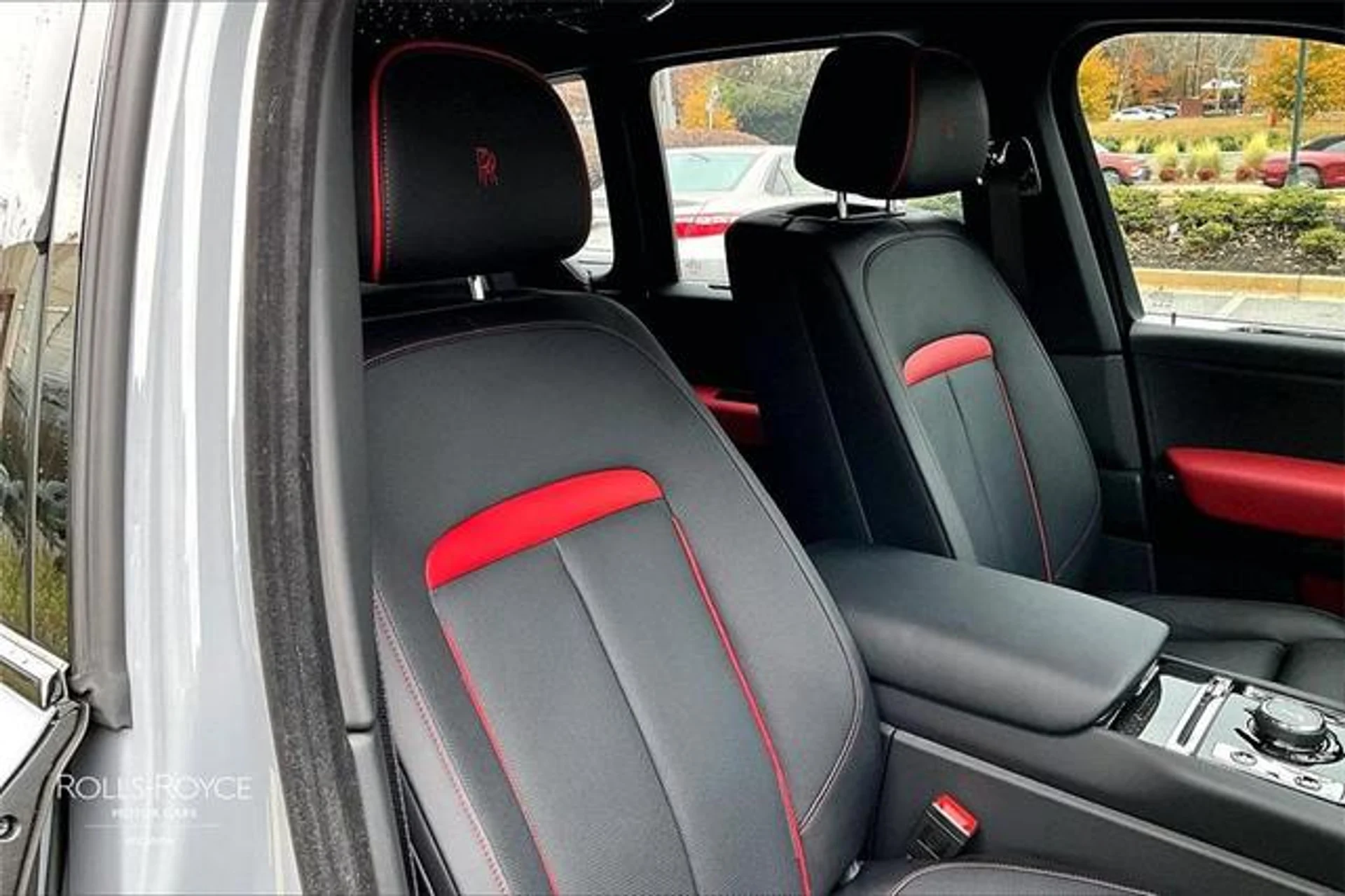 mph008_622326528_k_UC_Fz_8qgf_Xw1_t_PE_07_Y84_US_6dc_b6836cd90a