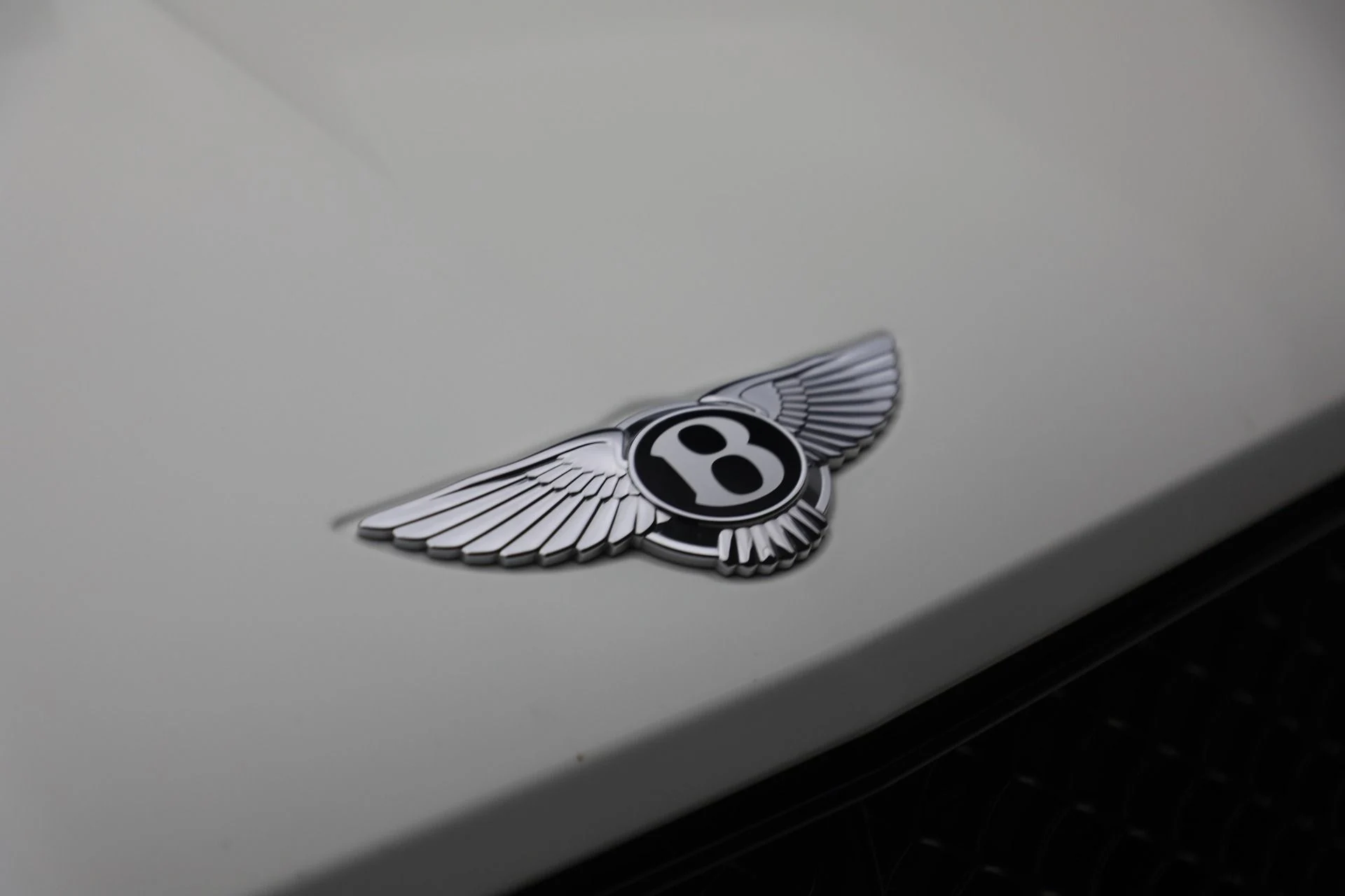 mph008_622454408_Used_2021_Bentley_Bentayga_V8_1770336382_af7f6299ff