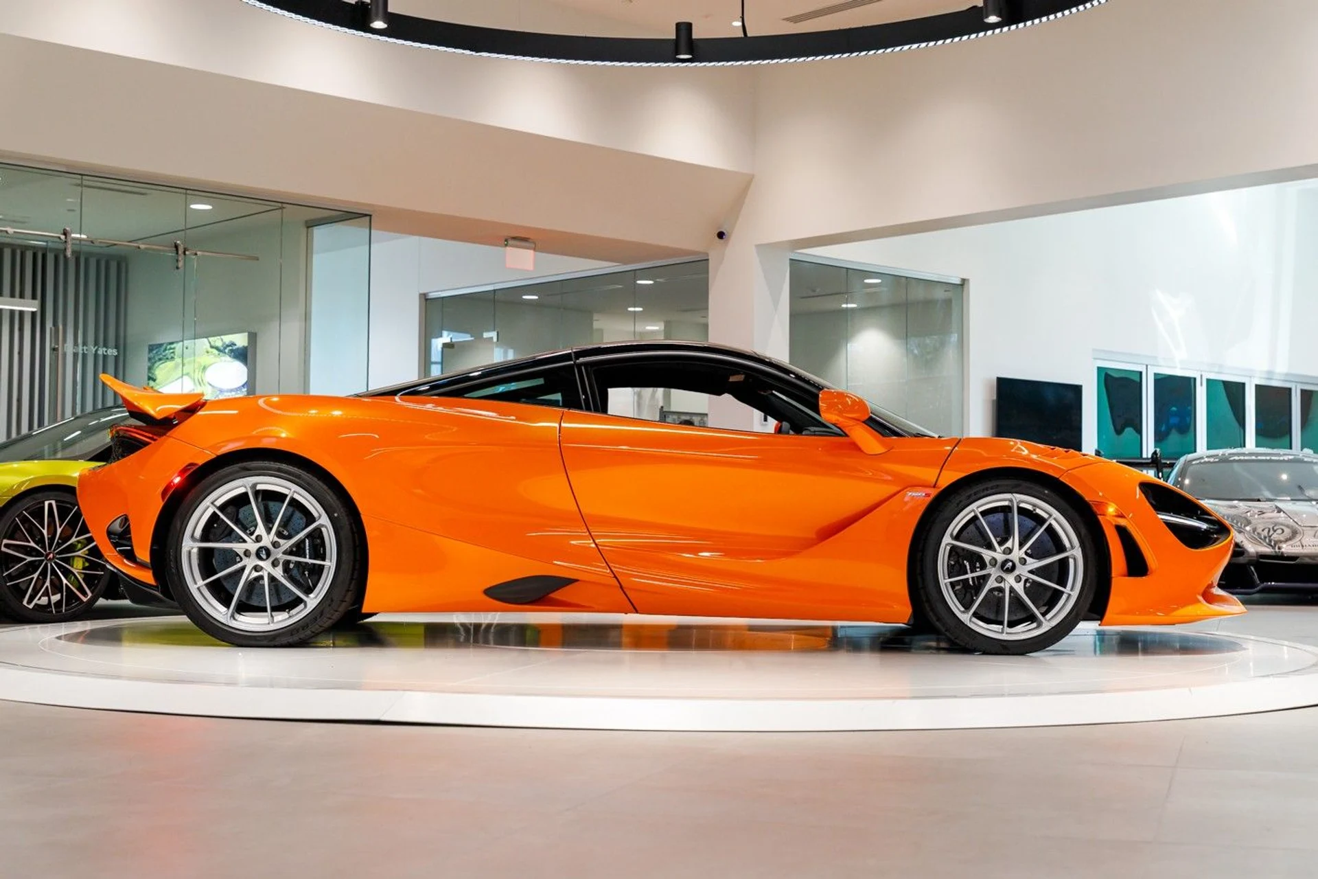 mph008_630075192_612_p9_l_82a30cb016