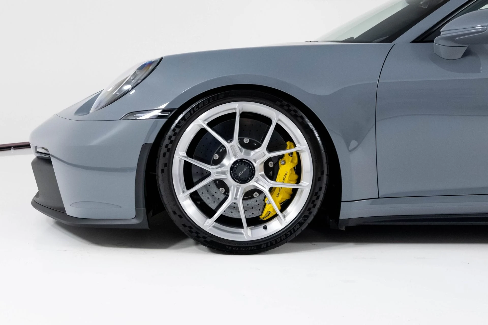 mph008_630206989_Used_2024_Porsche_911_GT_3_1760998093_b8e3a3b622
