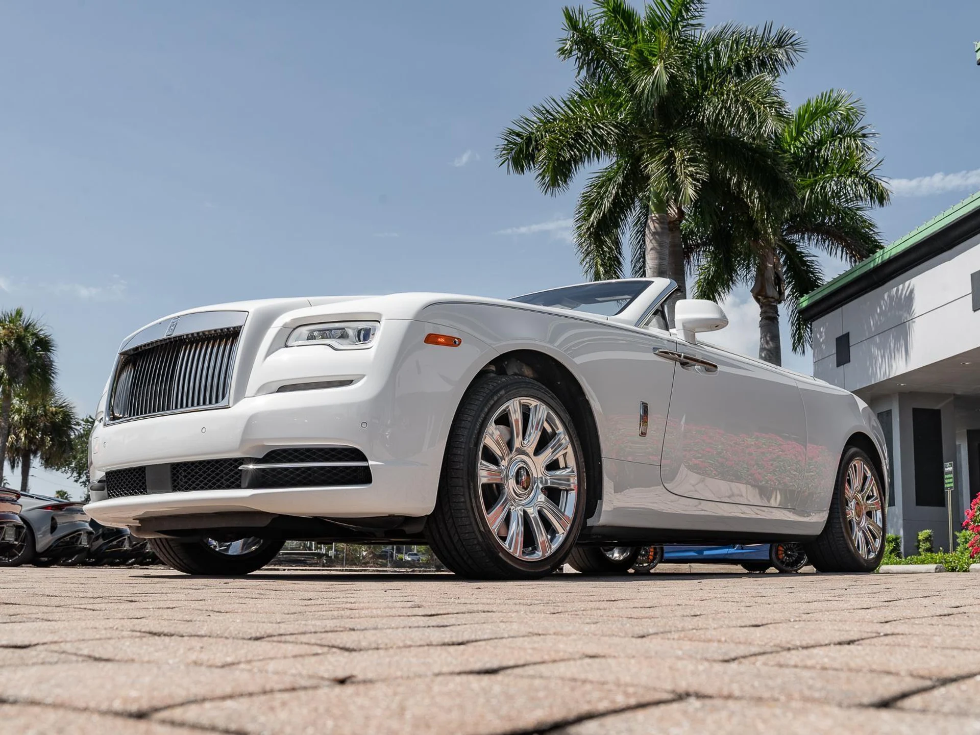 mph008_632687741_Used_2016_Rolls_Royce_Dawn_2dr_Convertible_1782414100_0bb6dd84cc