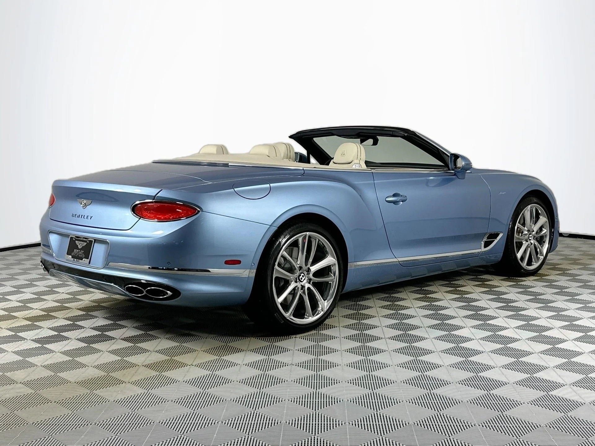 mph008_633479978_9_8157897f86