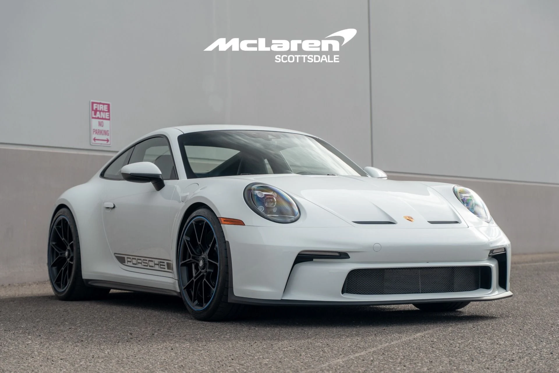 mph008_637568577_Used_2022_PORSCHE_911_1786127421_057441ff36