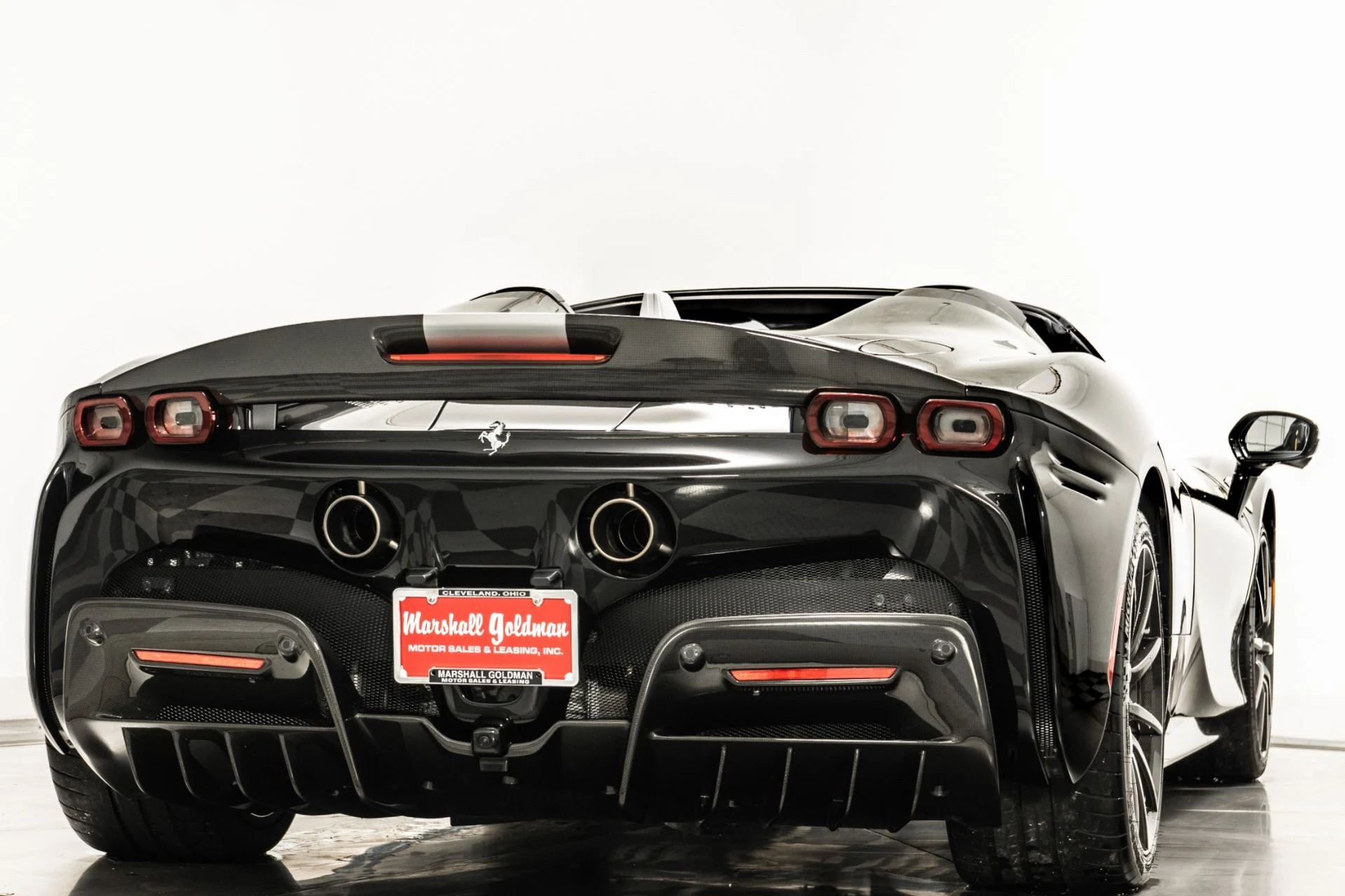 mph008_645444543_Used_2024_Ferrari_SF_90_Spider_Assetto_Fiorano_1756152921_8669839dce