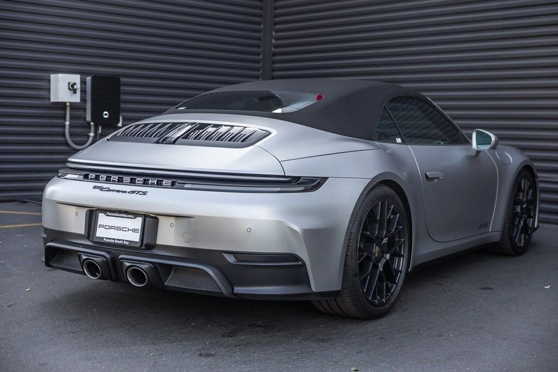 mph008_64583378_015fcf815b7fb0cb23a954e8b50d9117x_d0155bdea2