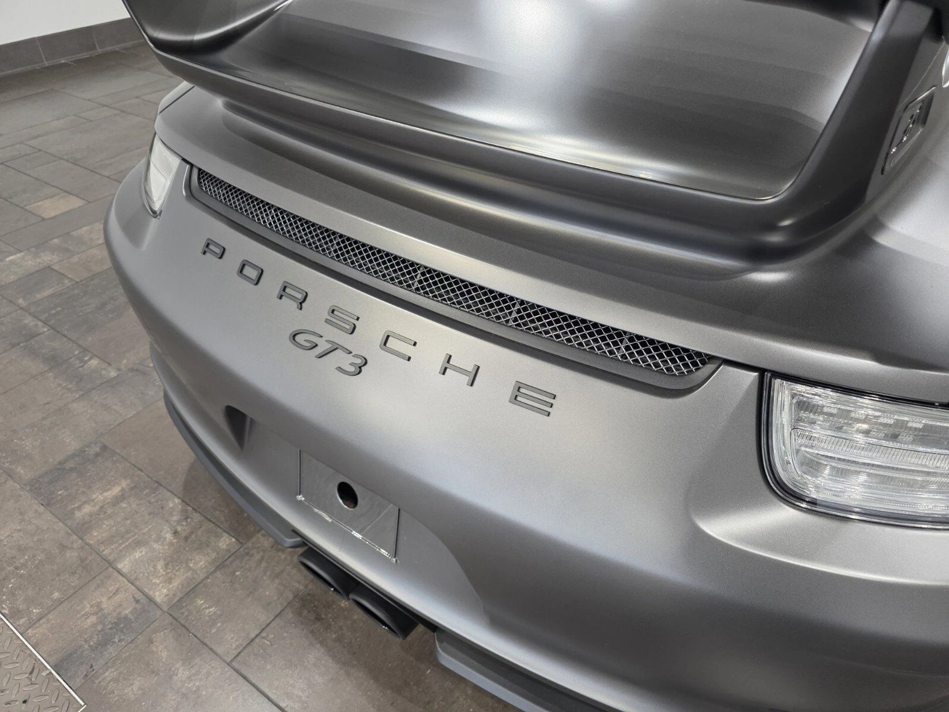 mph008_663345217_6372b6be8349f8c2c351db41af6f9d03_70aadff5eb