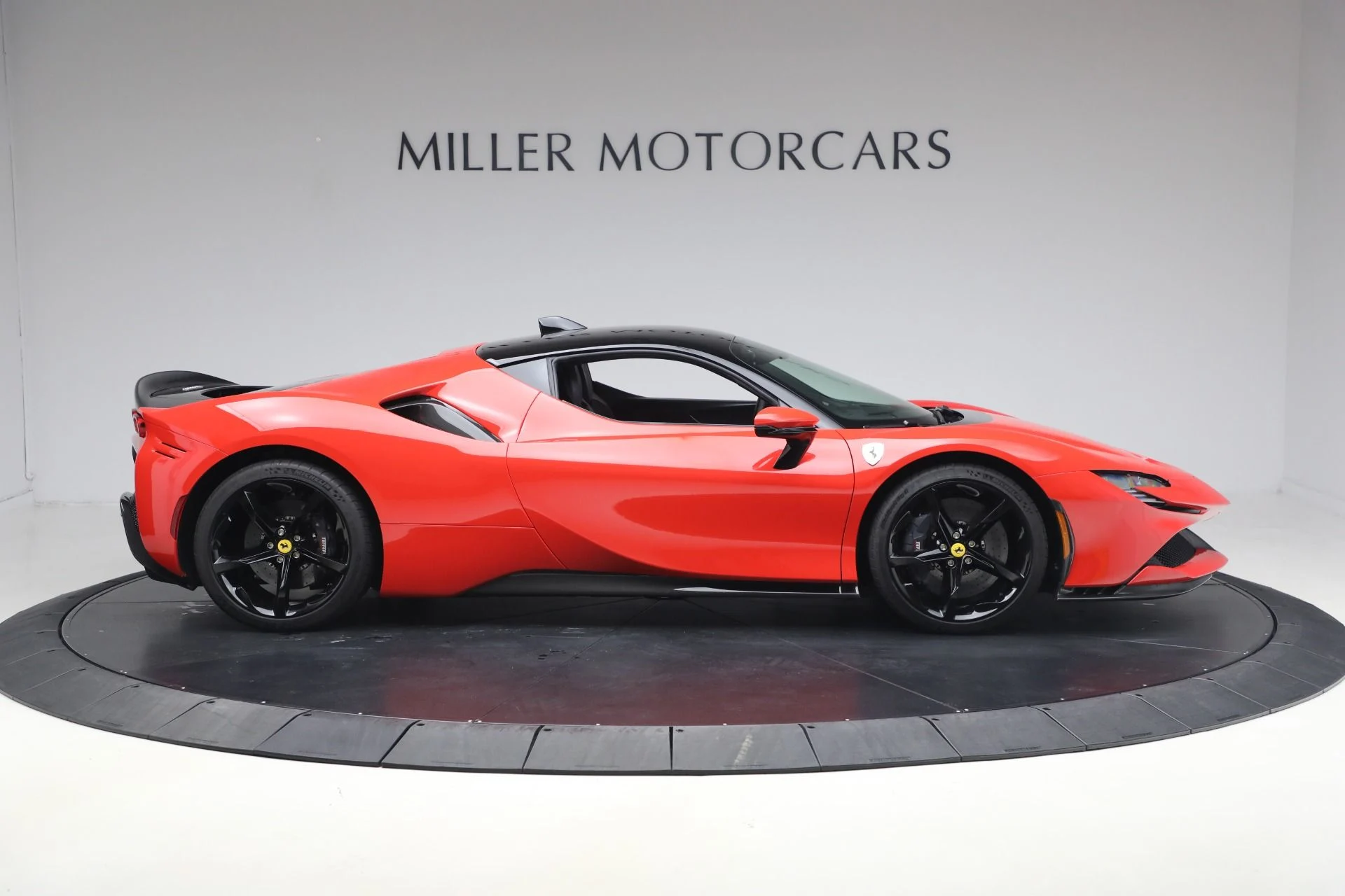 mph008_676983918_Used_2023_Ferrari_SF_90_Stradale_1765397558_558f3f54a2