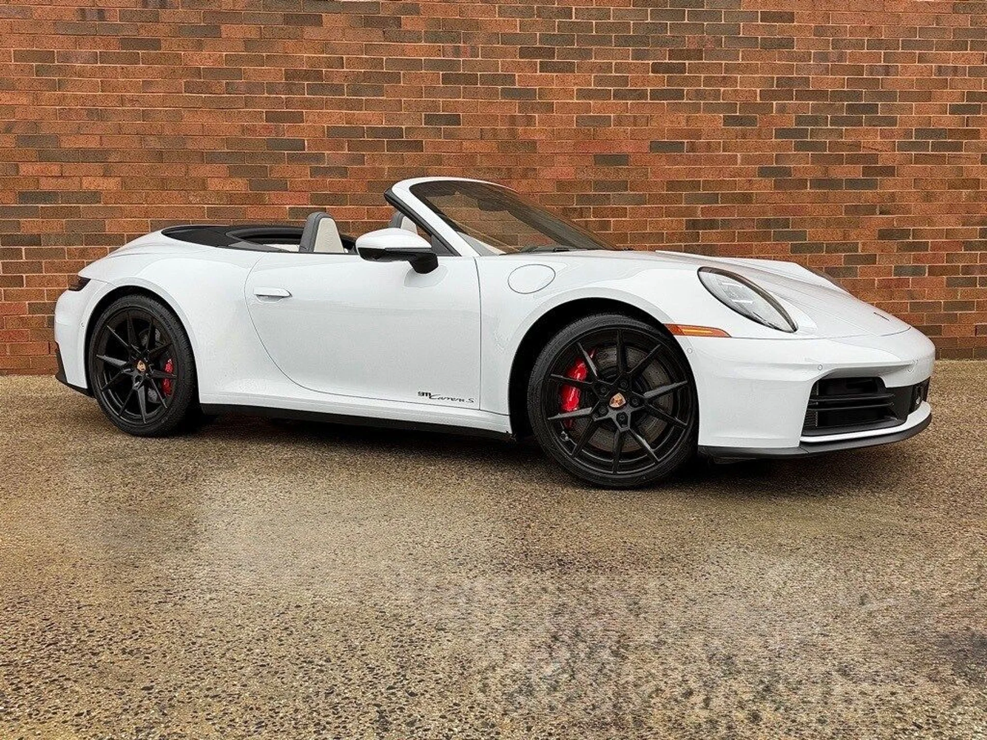 mph008_679602019_4011175acc64642c4f1af28c96ab2d54x_b16660e1c9