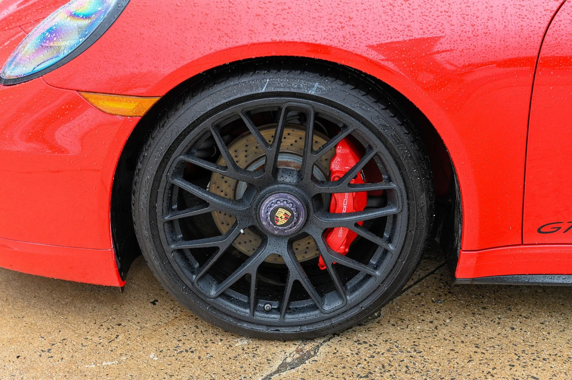 mph008_683197073_99c8110ec73644b185445598a86d7352_5179521122