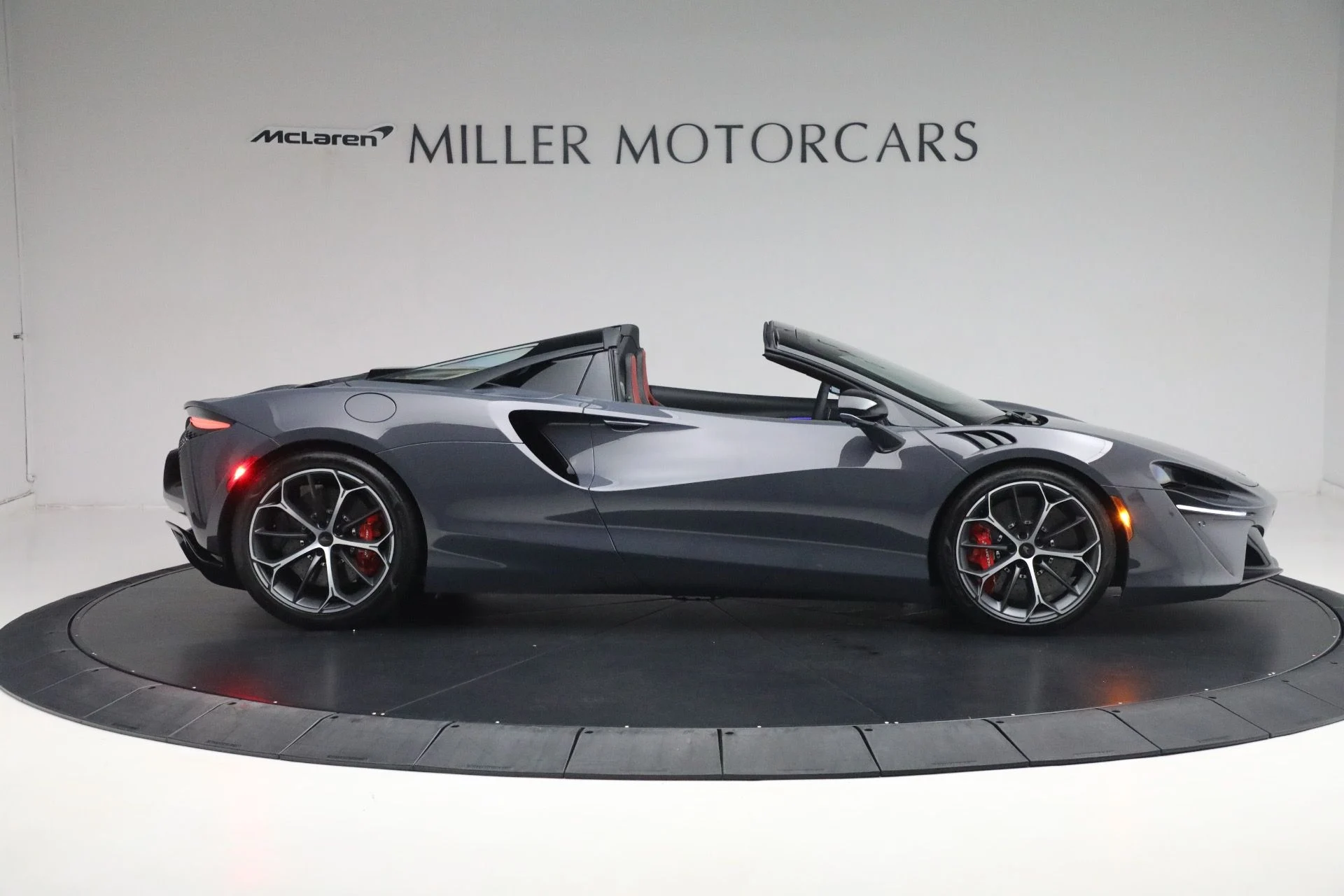 mph008_685474571_New_2025_Mc_Laren_Artura_Spider_Tech_Lux_e90bc6f08b