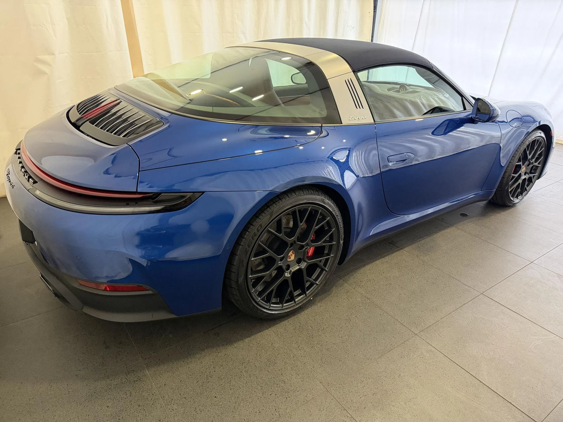 mph008_685480453_b7c47b45762a83f7b1d560fc0c2684cax_0a046b4940