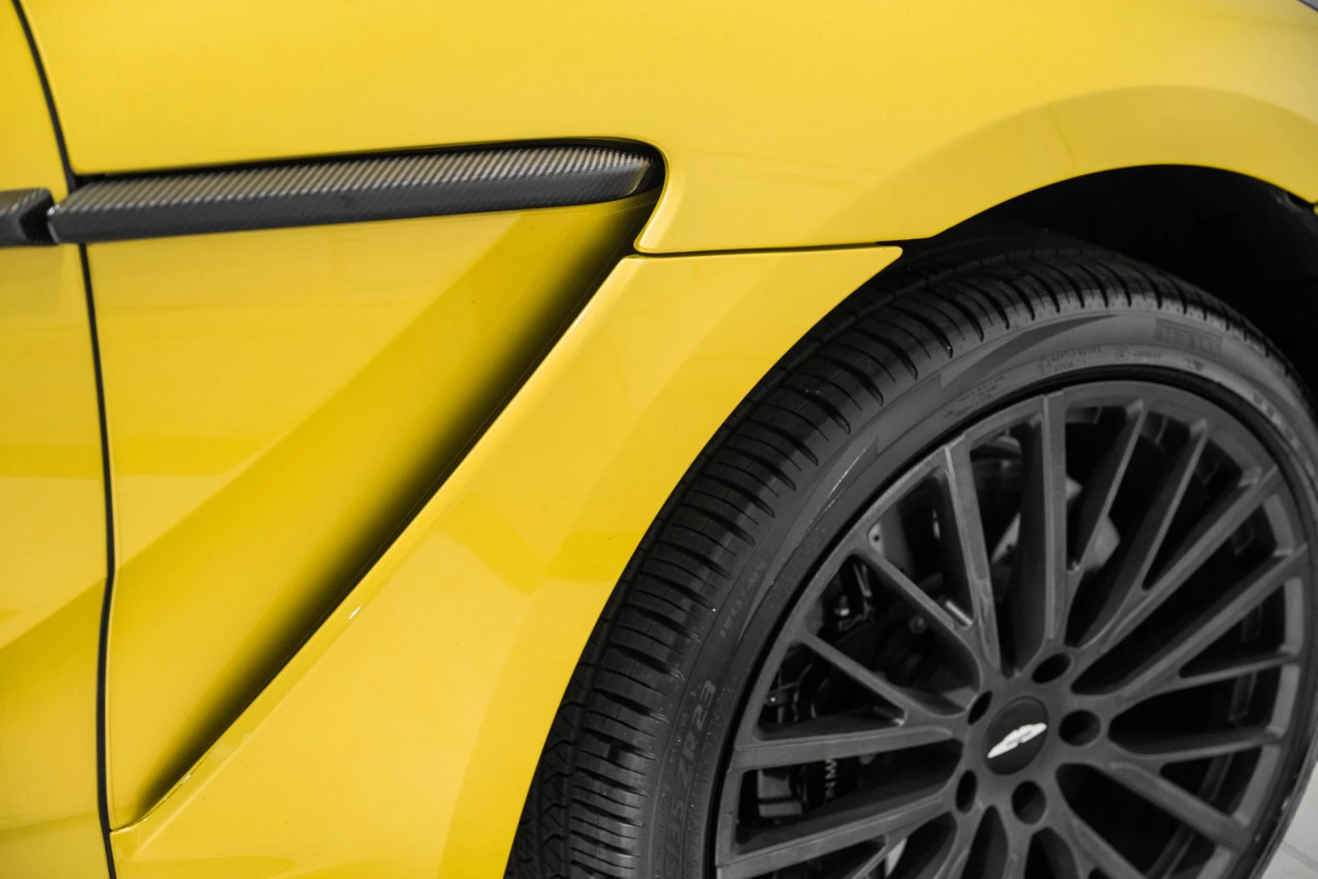 mph008_695178183_Used_2025_Aston_Martin_DBX_707_1763828543_c975bdf5bd