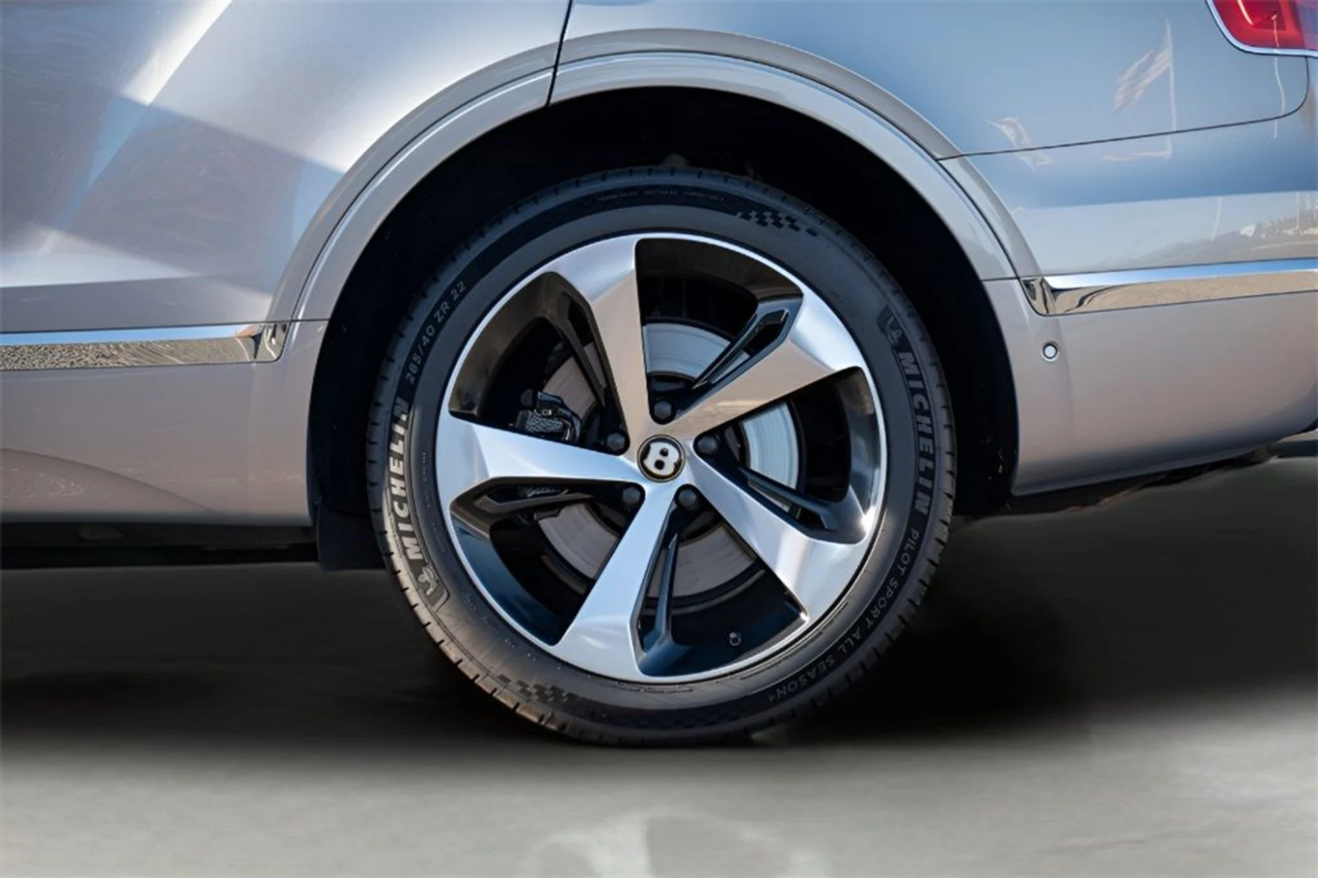 mph008_697086549_image_10_cdf055e173