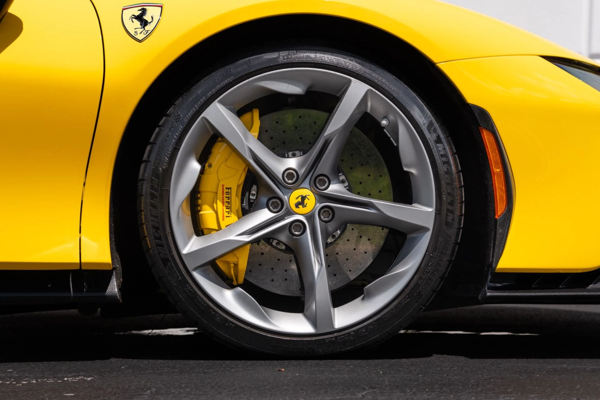 mph008_697442079_Used_2021_Ferrari_SF_90_Stradale_1779339411_33ac5e8af1