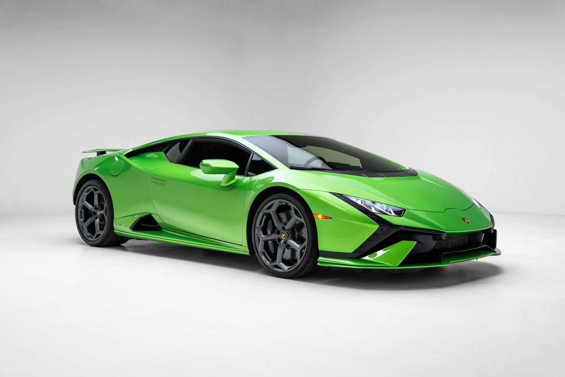 mph008_697532178_Used_2023_Lamborghini_Huracan_Tecnica_1775770975_1dec287447