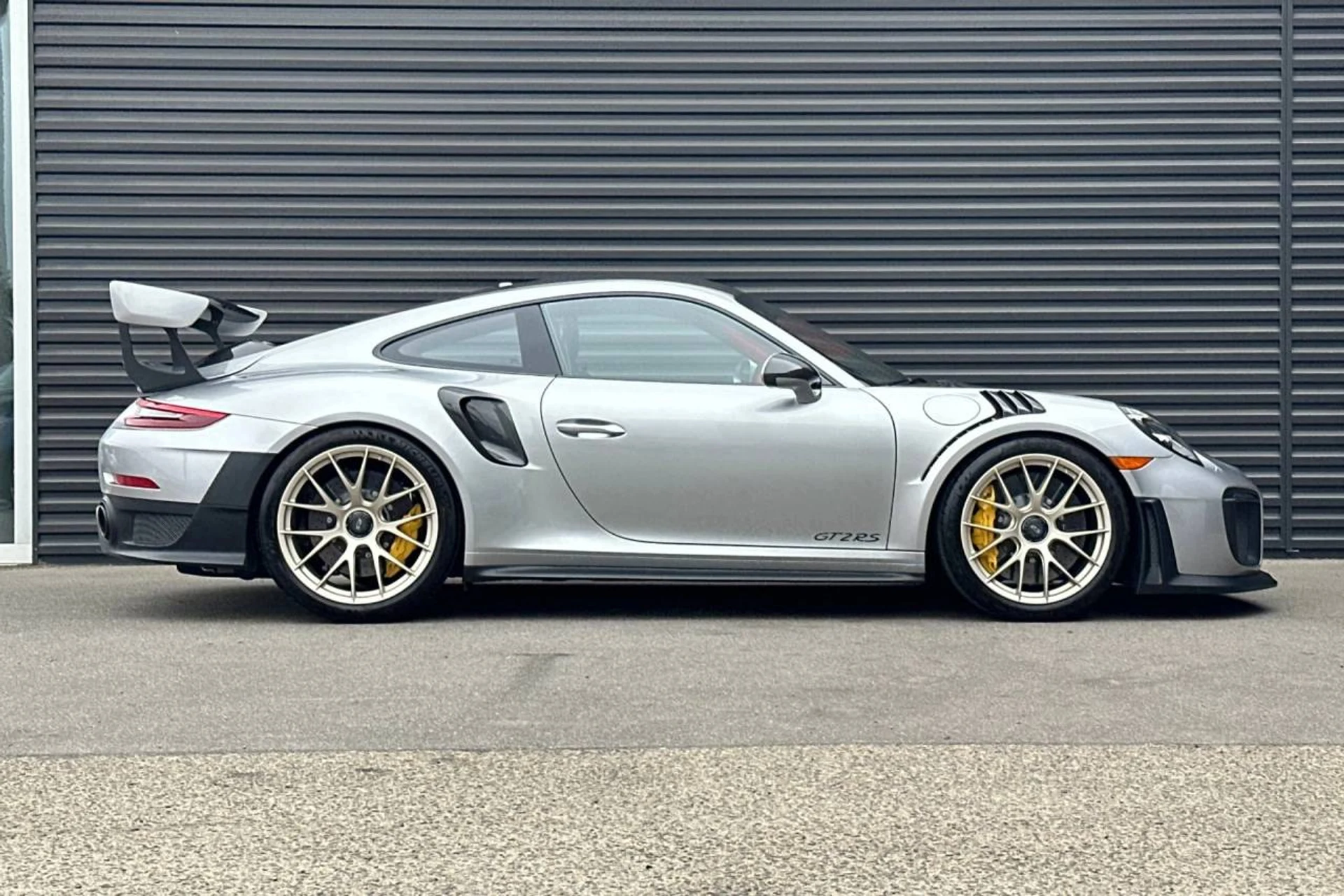 mph008_705090105_1280_f64206386e