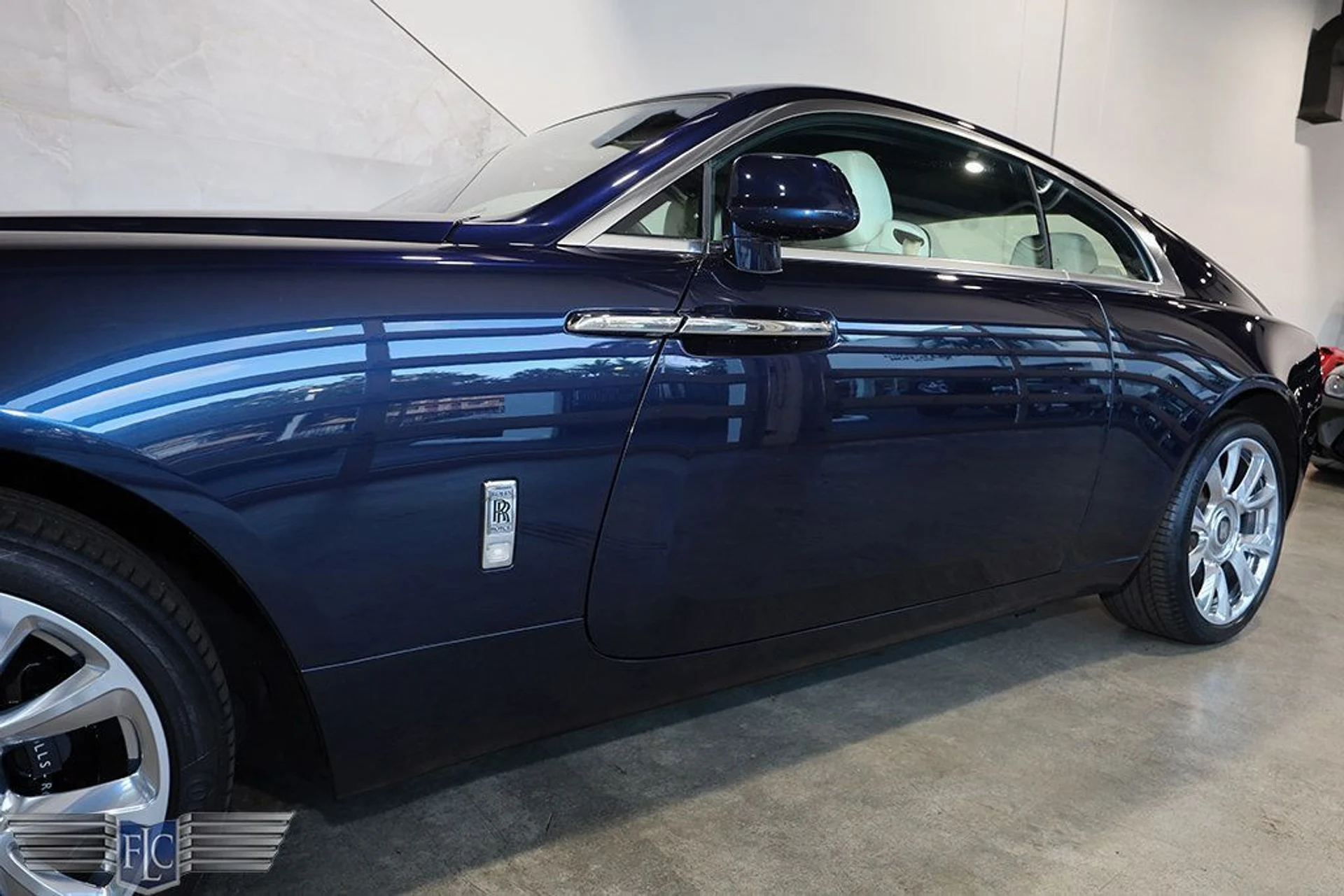 mph008_706336731_used_2019_rolls_royce_wraith_coupe_9689_22959552_9_1024_597b90ee53