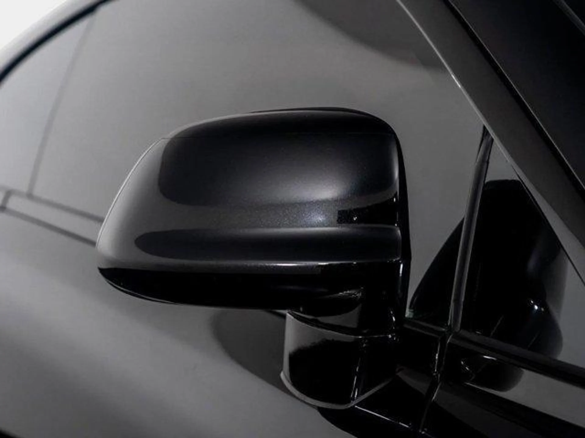 mph008_707812660_TI_4f_Hr_LMBOM_Ayihy_YLPWT_1zks0o_3164a5f69a