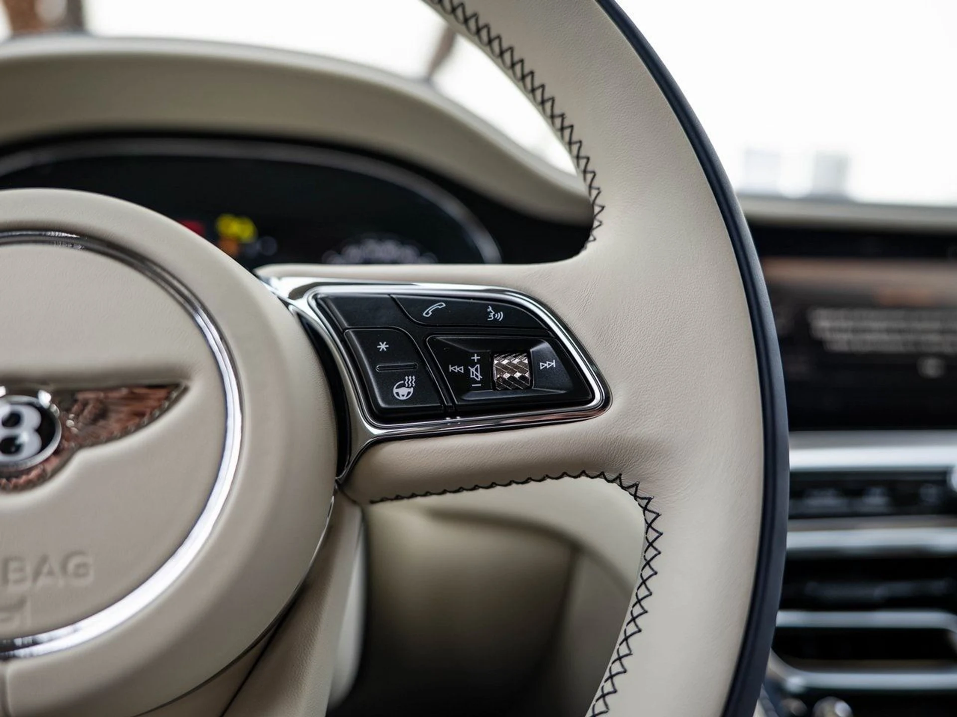 mph008_708031725_ed0a4f312230cd864aedd52b0c56dcfax_0702bc6d26