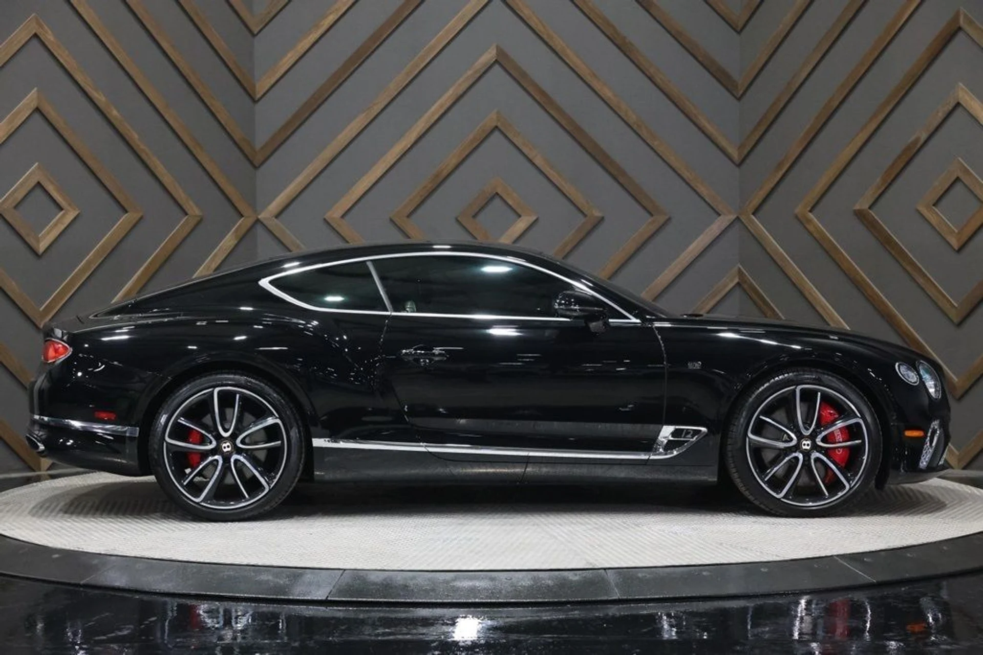 mph008_714817134_cjnfikln1a3udf9s4c4sldte4ayq_61dff6df8c