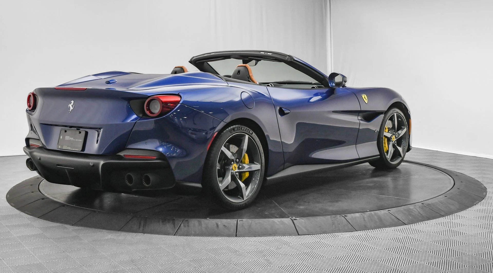 mph008_715102452_eb34ea49239e4bfdbb3a4a5fdffe7f8d_5a84320394