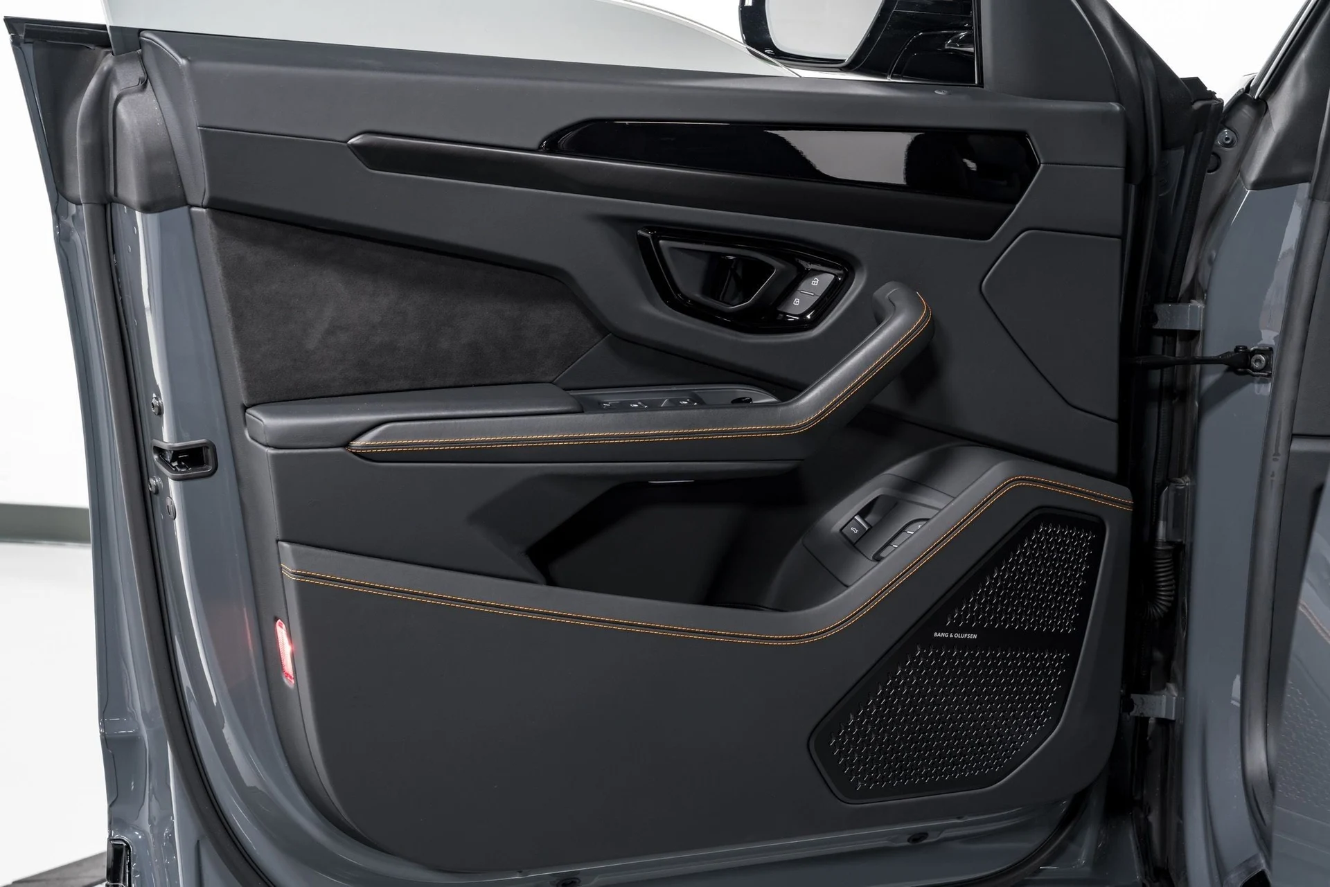 mph008_73722305_7161266de2d54b641ba37069b6fca3ffx_6f898f6d0d