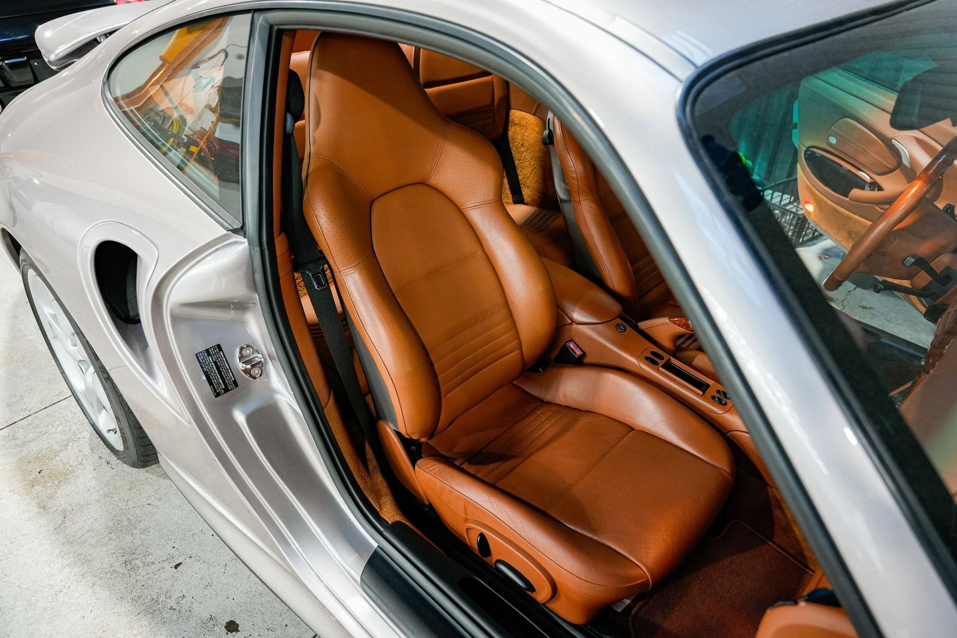 mph008_740249695_55b763af22a9b7f165b38eb1f8f9cc81x_4dbe77acbe