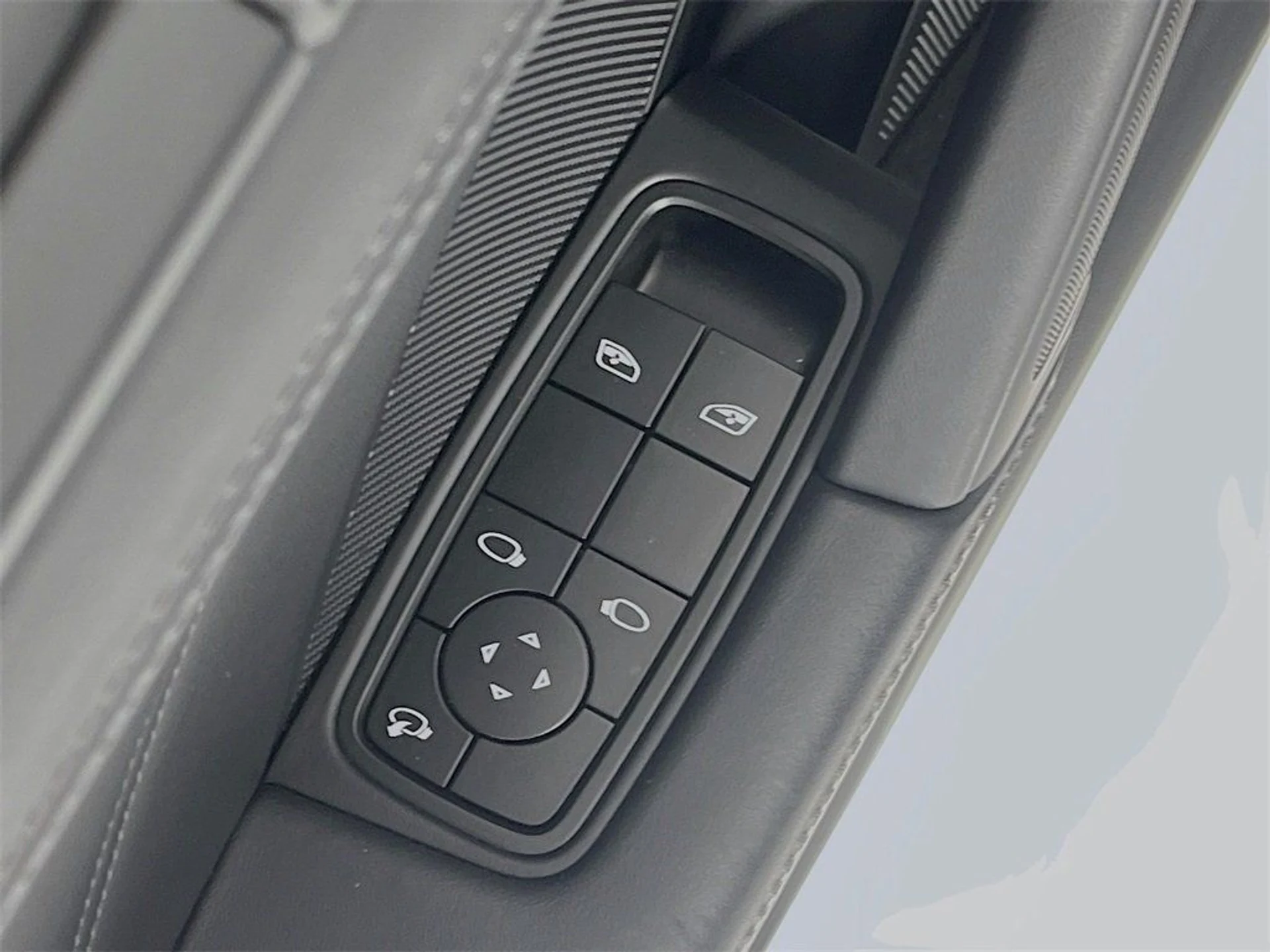 mph008_750144445_95620d9c59e2b277310d53fbfdc89b5c_fdead28843