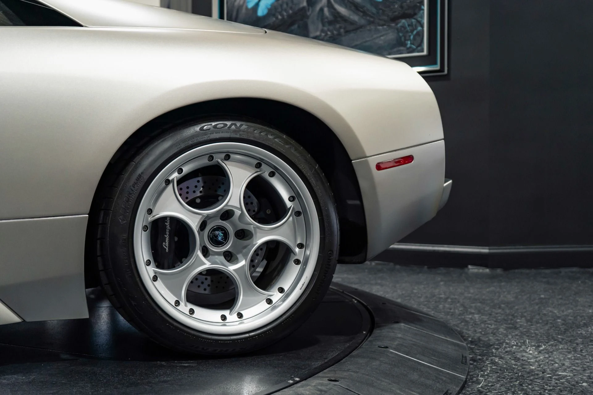 mph008_755600797_Used_2003_Lamborghini_Murcielago_1773687292_6ce0e57afa