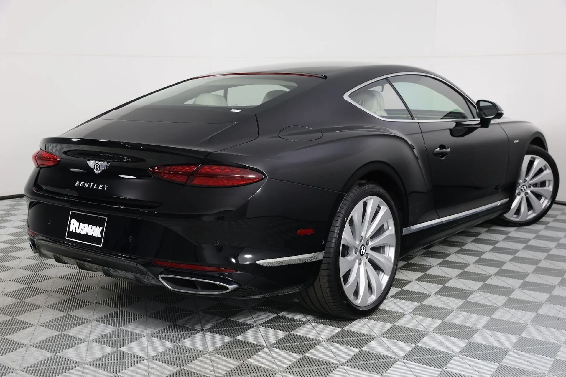 mph008_761616559_592ee8debebfc2de5516f3a6ea2c7162_fba4017609