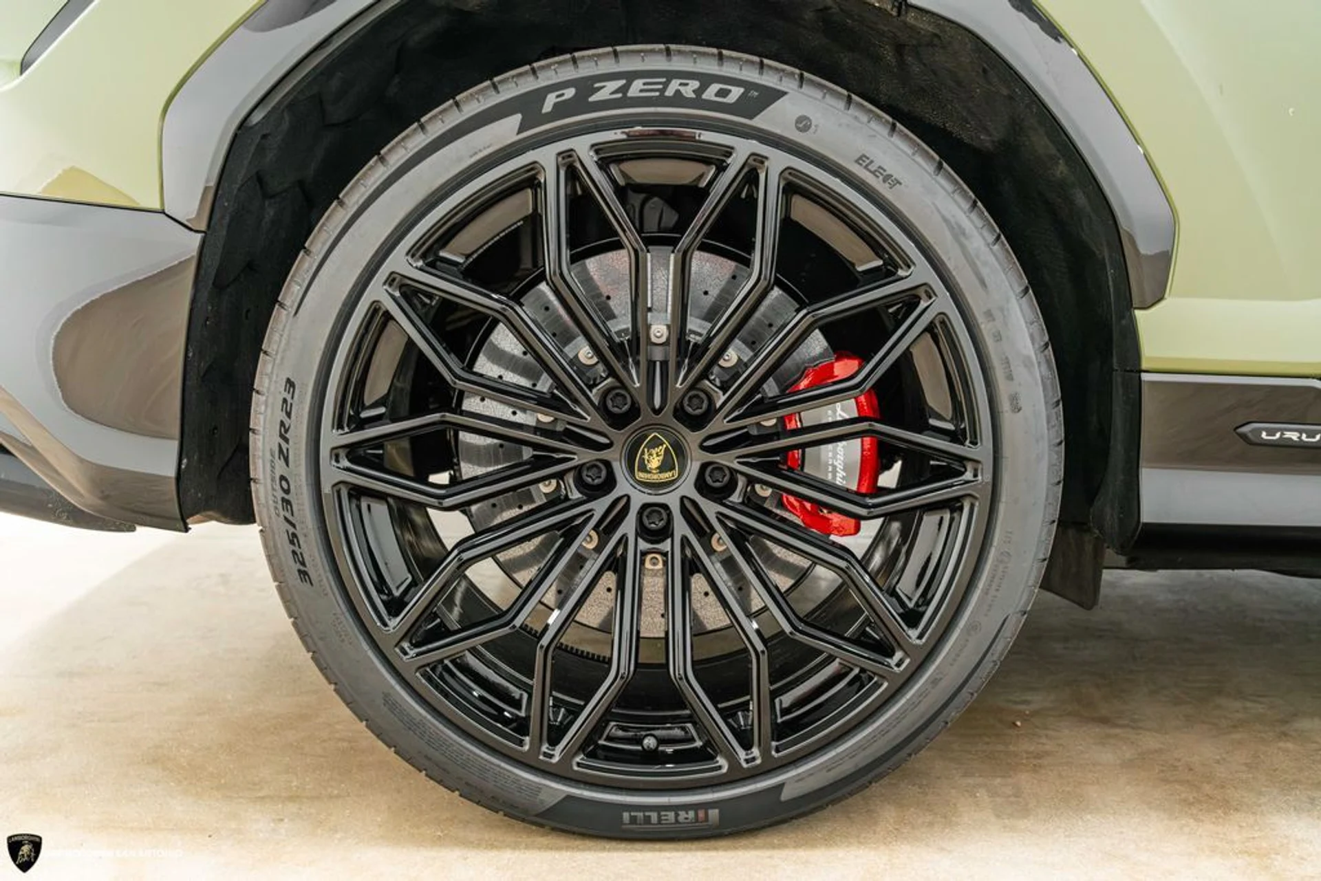 mph008_763064529_50ef03dc241abc9cc059961b7e6f3d25x_c63b13143f