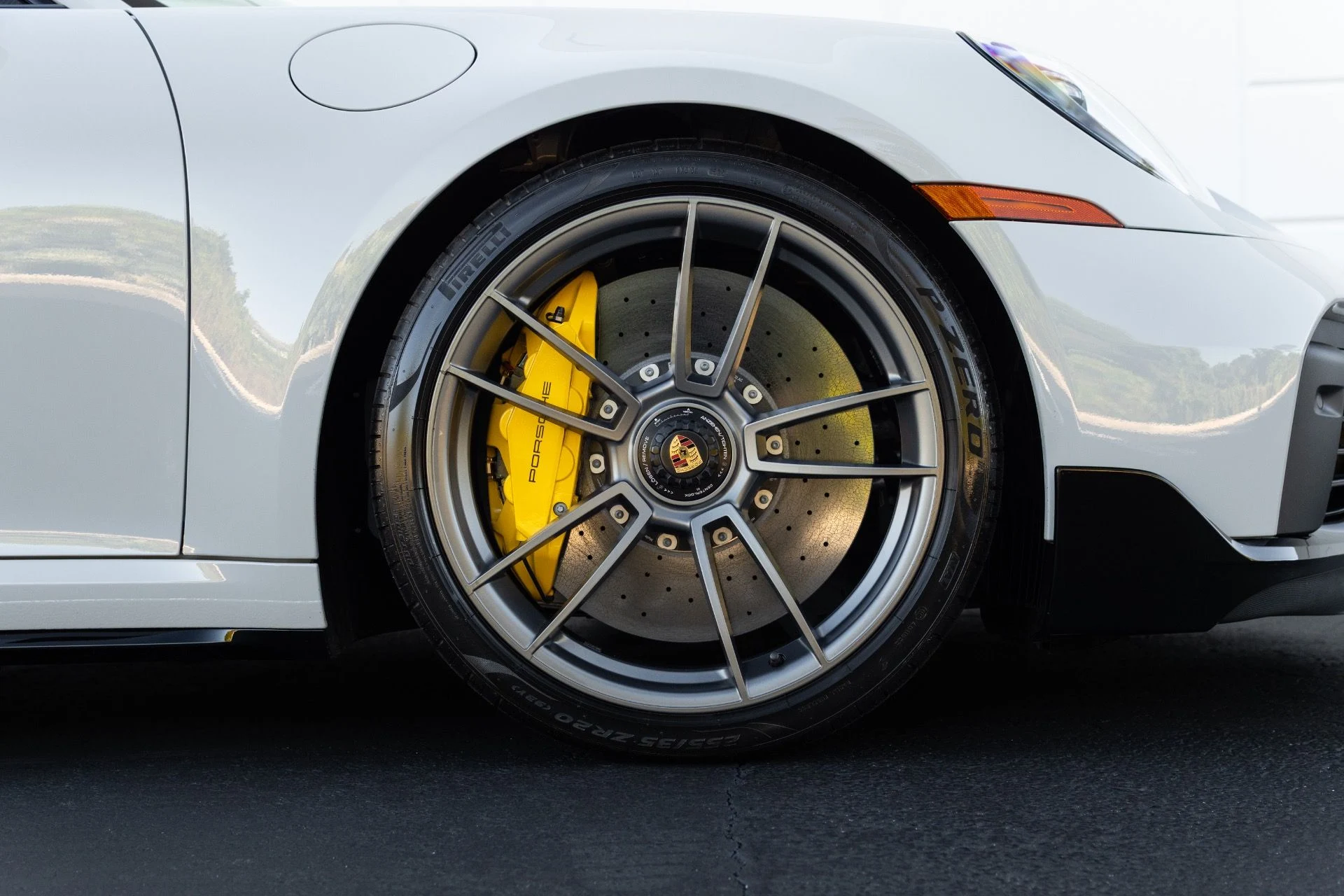 mph008_766295686_Used_2025_Porsche_911_Turbo_S_1770437423_c52eebbd0a