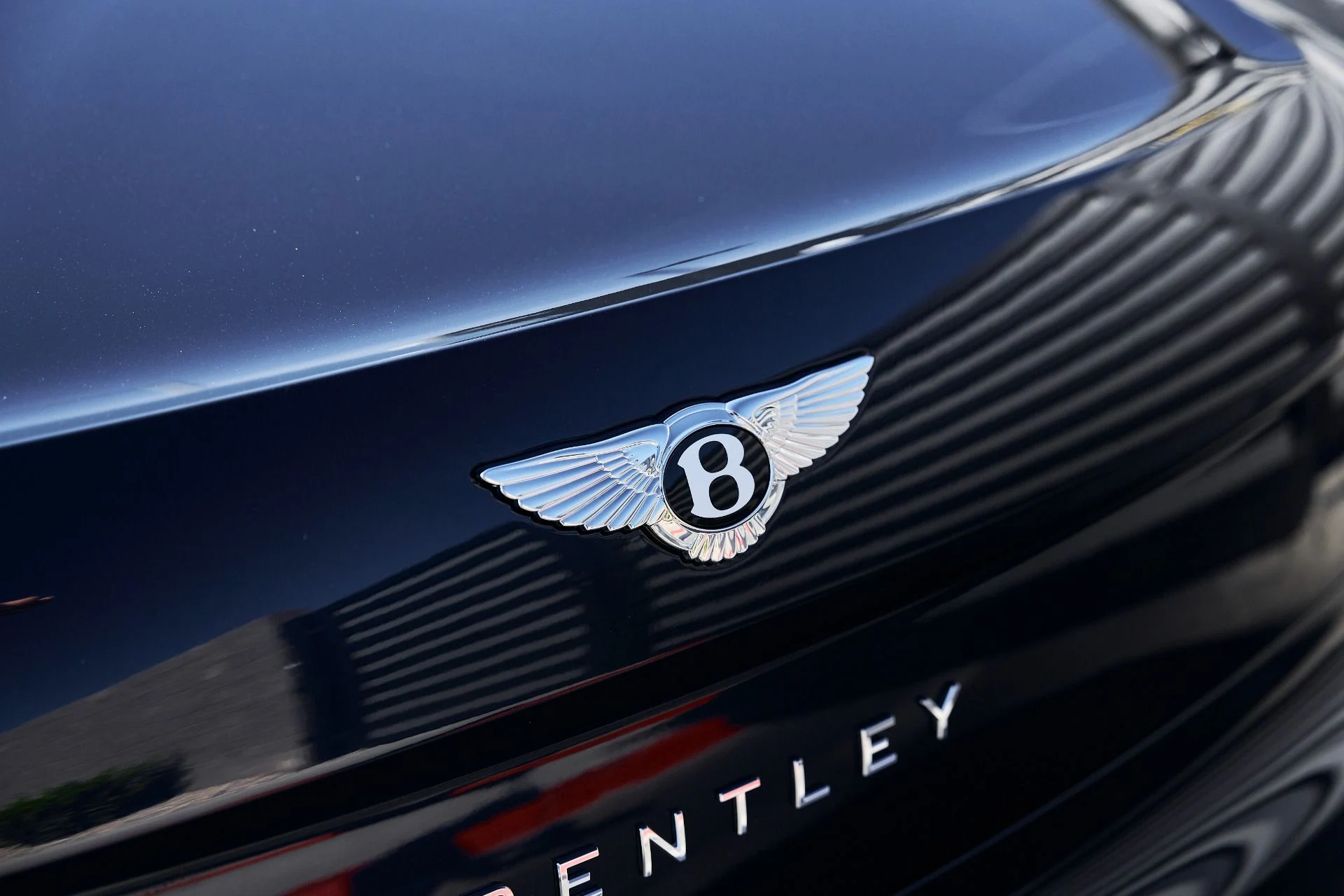 mph008_774078357_Used_2024_Bentley_Flying_Spur_Mulliner_V8_1773796167_0189207df9