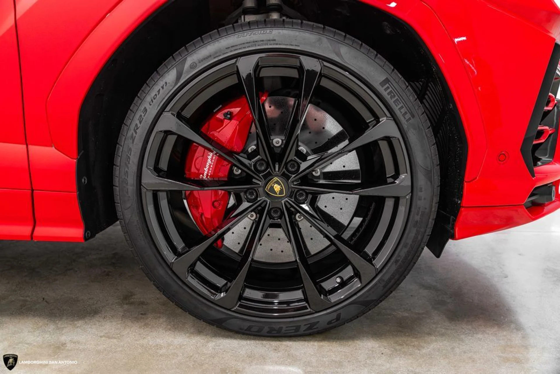 mph008_805059483_a8dff14404da7f1fc18799b6e5a34183x_ff6bf2a5a7