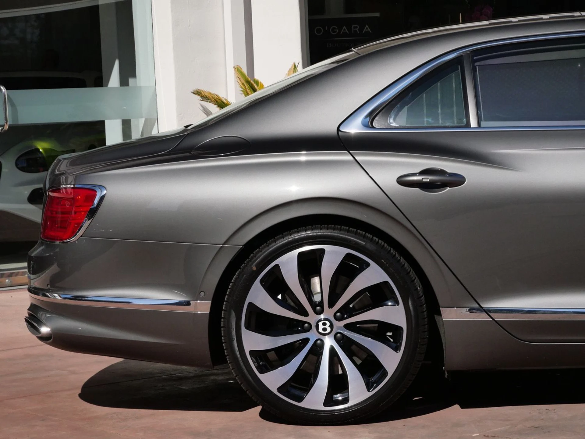 mph008_807450452_4b72d9ef6559f4ec91d7ea6220c2694fx_533ecf6170