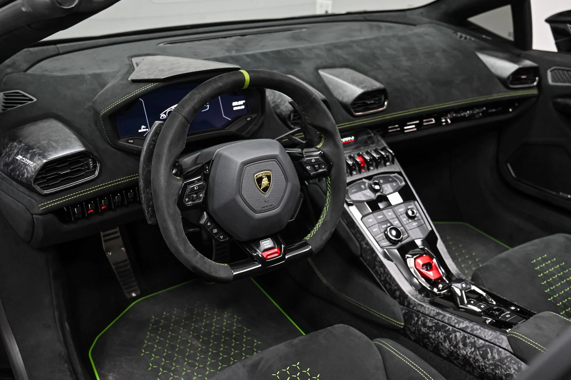 mph008_811639553_Used_2019_Lamborghini_Huracan_Performante_1756916743_00f5eb8b92