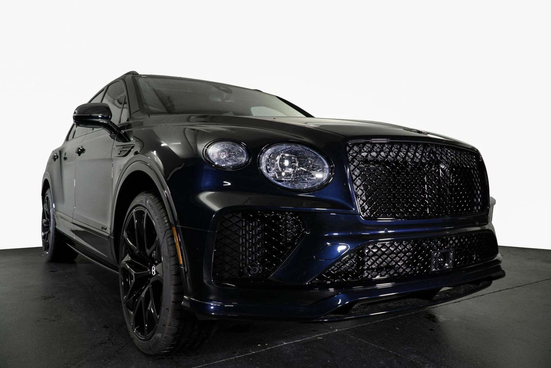 mph008_812425385_New_2026_Bentley_Bentayga_Speed_1771896210_af0ea8f7b9