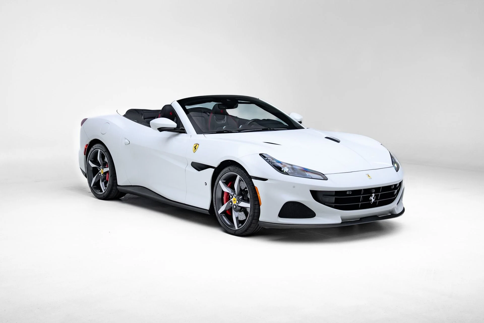 mph008_812691668_Used_2022_Ferrari_Portofino_M_1773357506_c9f61f42a8