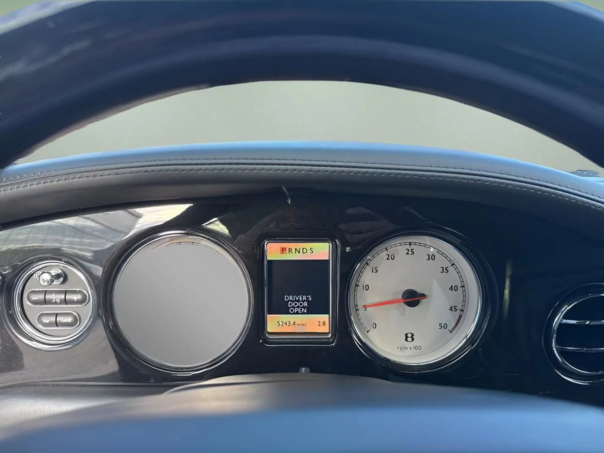 mph008_815350293_5fd02f6d528744b7b9fe1f2b36458f52_de0443eea4