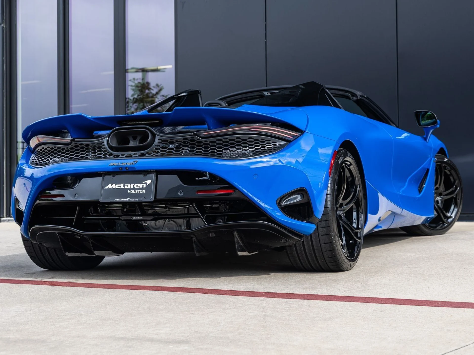 mph008_823391045_9_61350b85e3