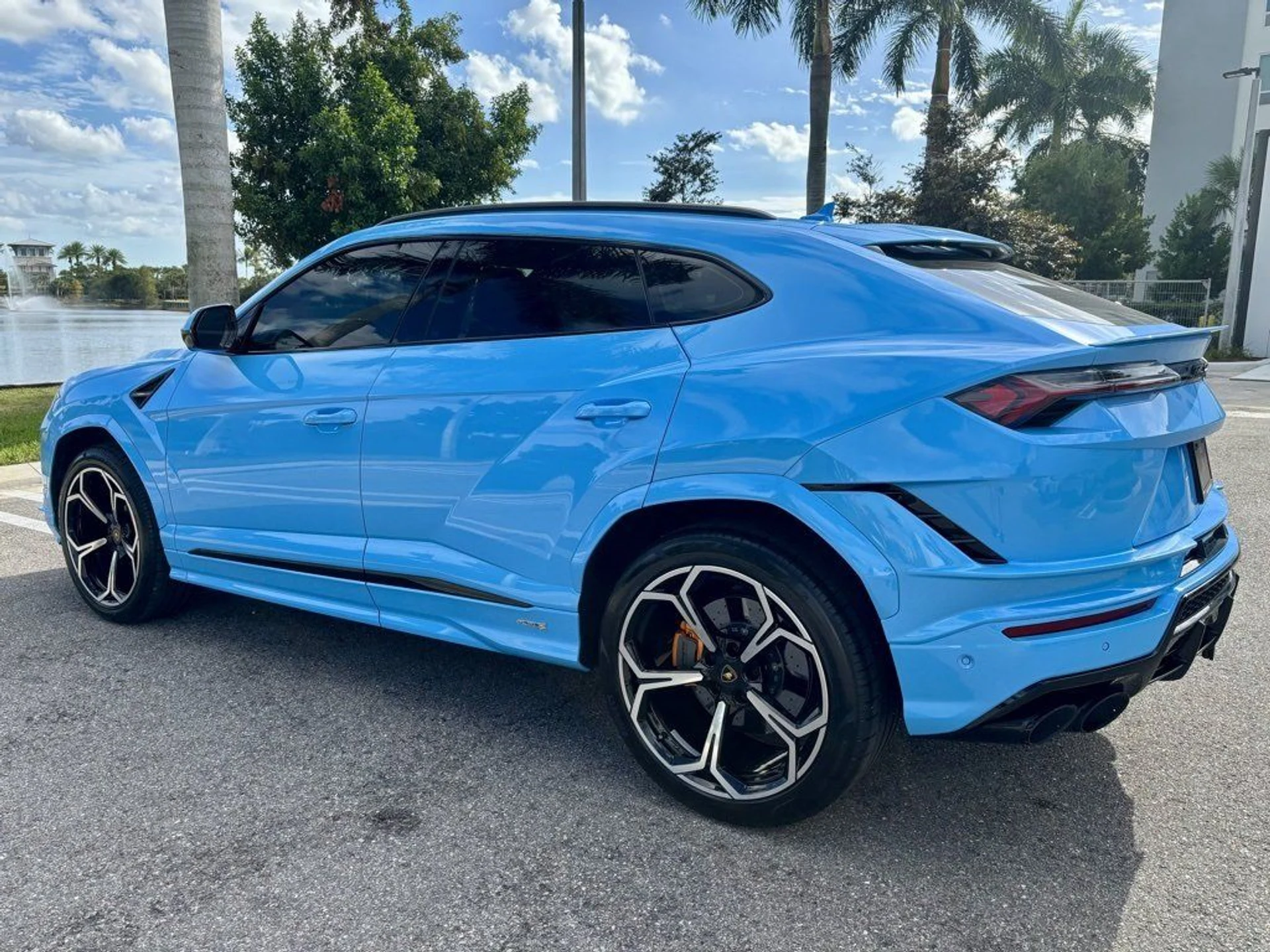 mph008_824225367_ef927c80c9a66f611081b46c1b3565b9_e5c4ca78c0