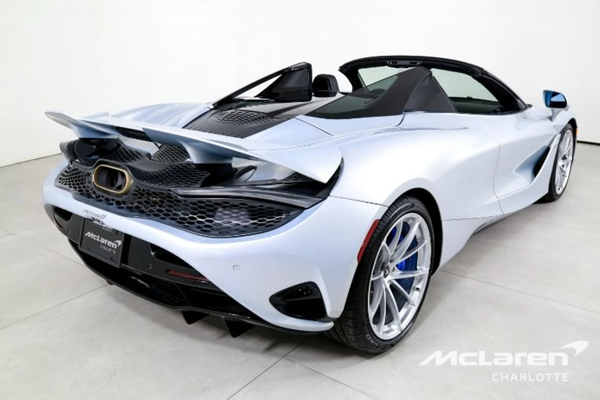 mph008_828254157_Used_2026_Mc_Laren_750_S_Spider_a9a477cc22