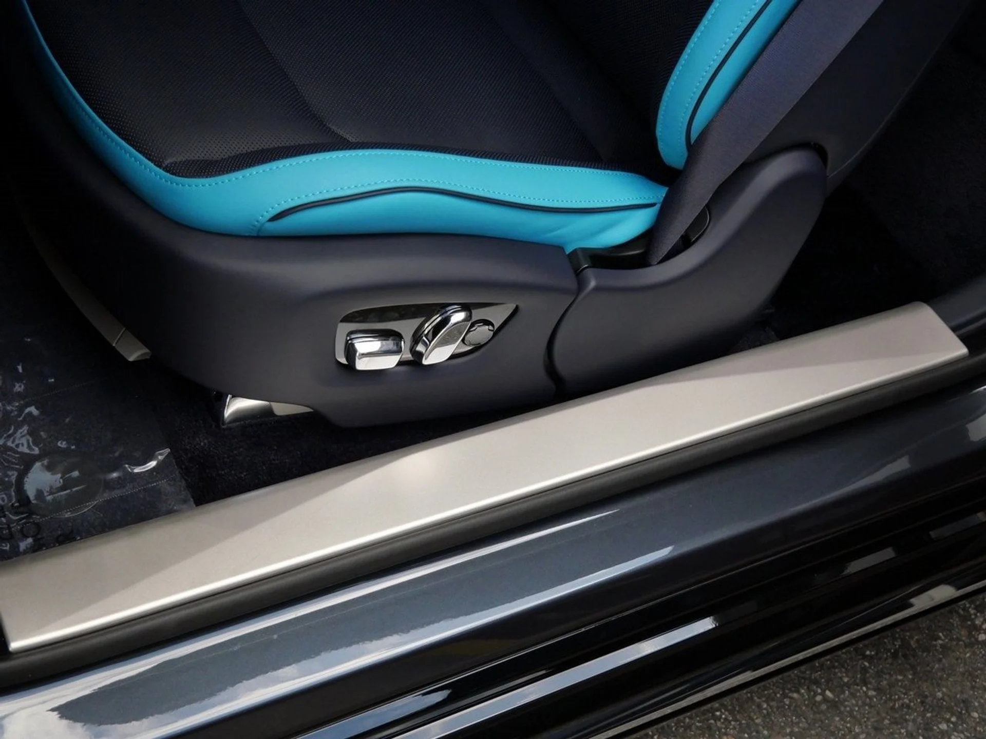 mph008_828510918_e394eb61fcdd52af588e6d94fad02af3x_24a7403e29