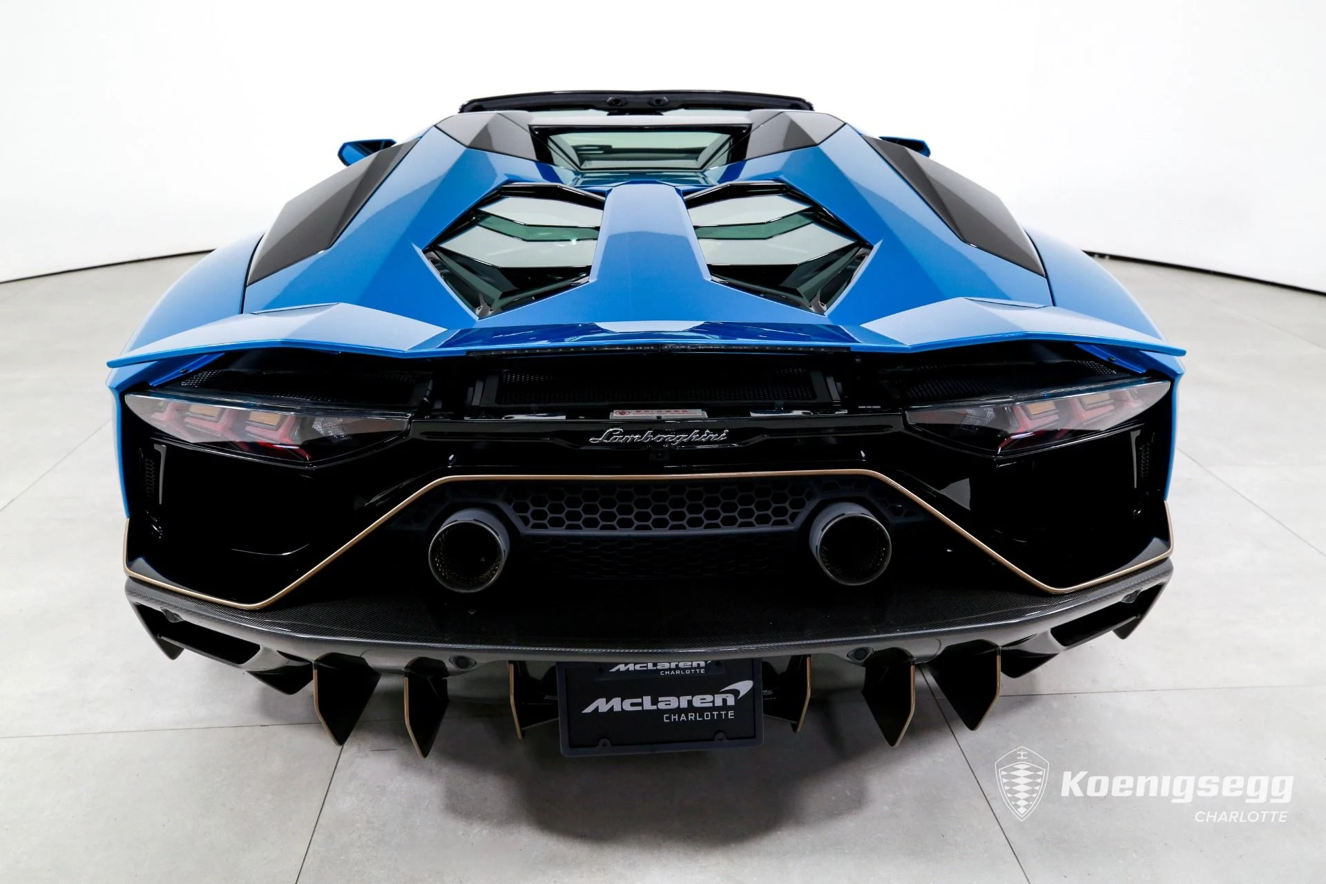 mph008_831446539_Used_2022_Lamborghini_Aventador_LP_780_4_Ultimae_1774640030_d1743e69e8