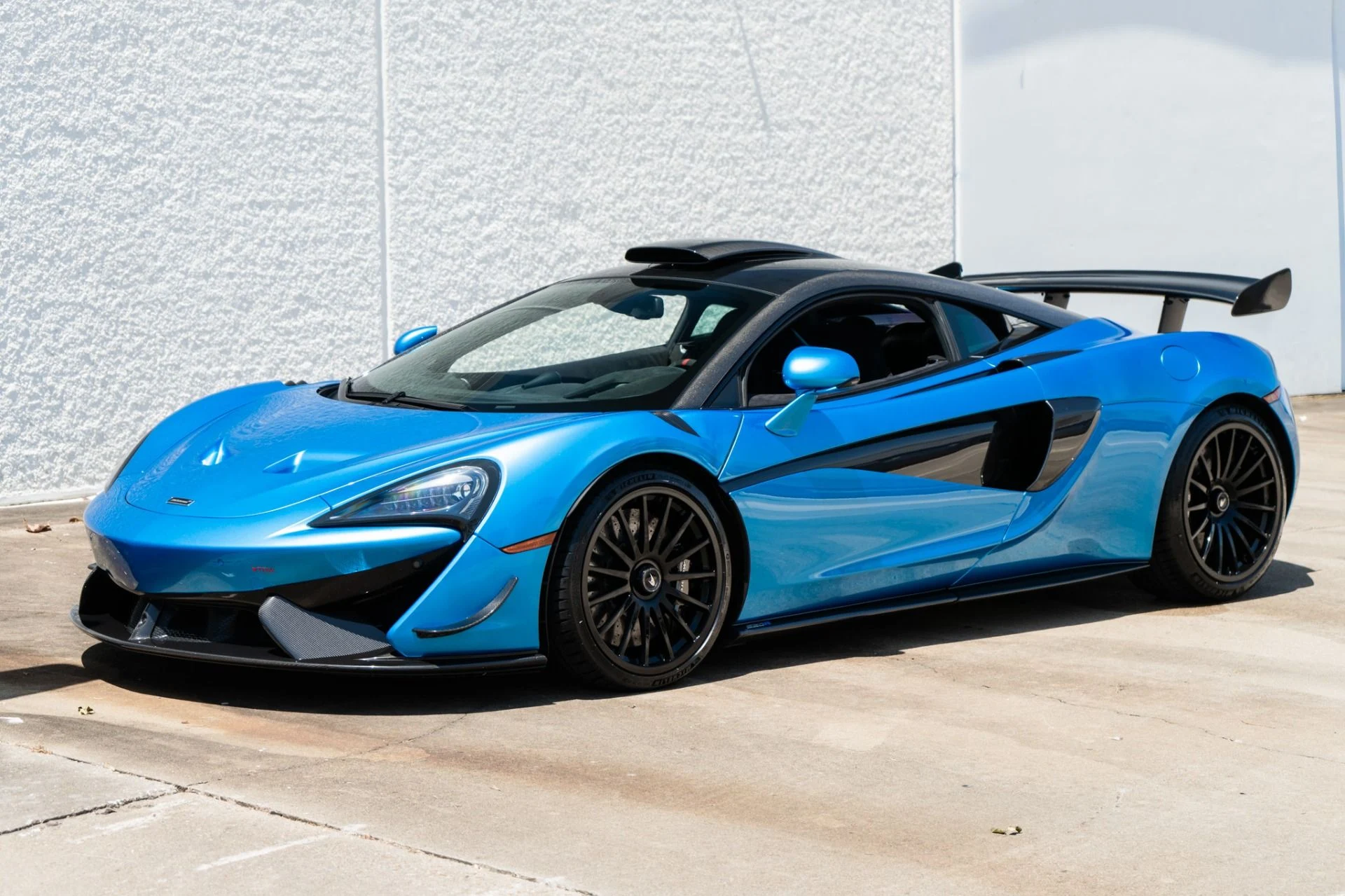 mph008_839368420_Used_2020_Mc_Laren_620_R_1787598214_66877610b5