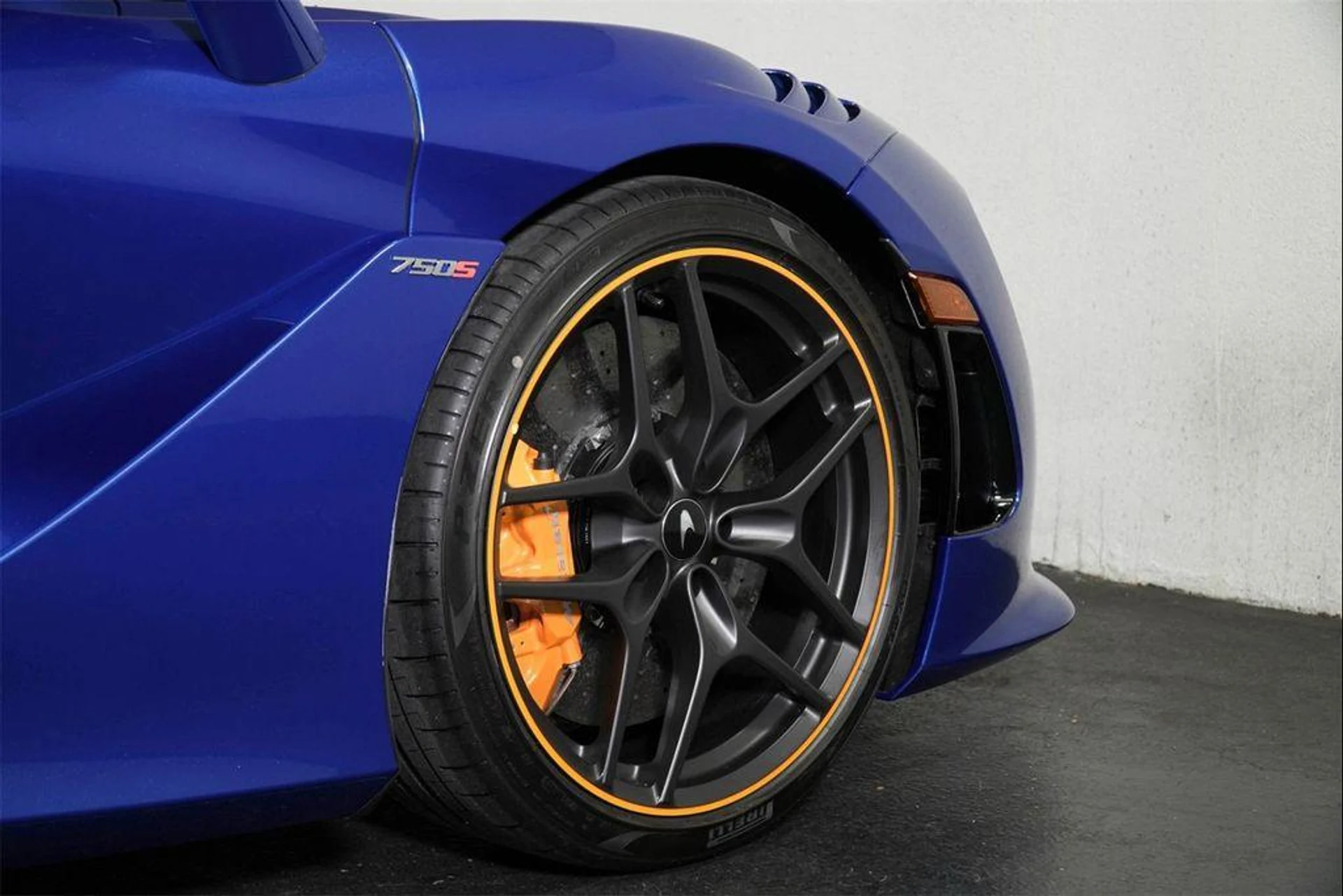 mph008_845215118_2_Fqbrx_Cr_J1ac2a_SCP_Cpej_BZJ_9_HI_e35dcd27e9