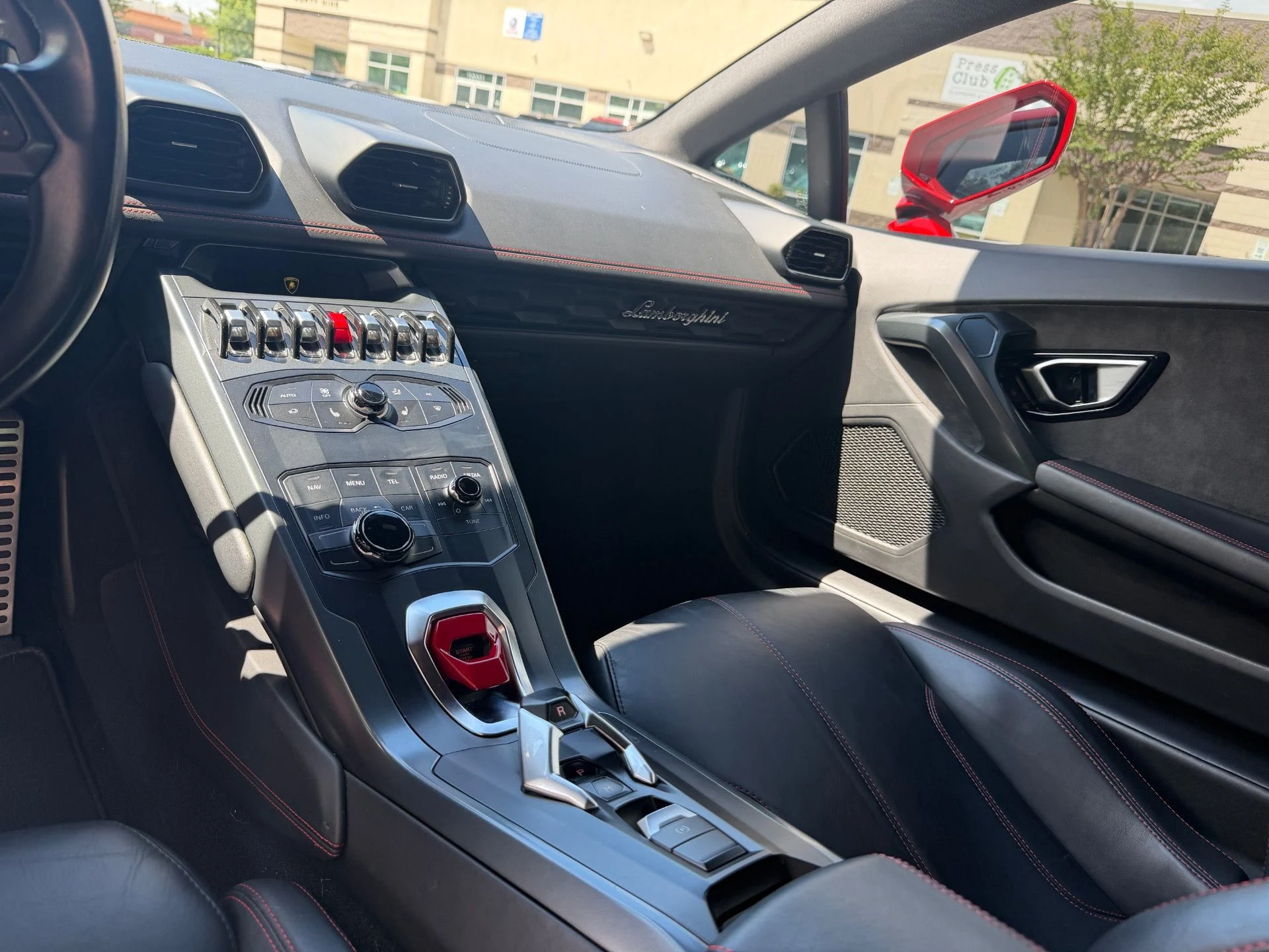 mph008_845376994_Used_2015_Lamborghini_Huracan_LP_610_4_1782940534_9be7f6cb9b